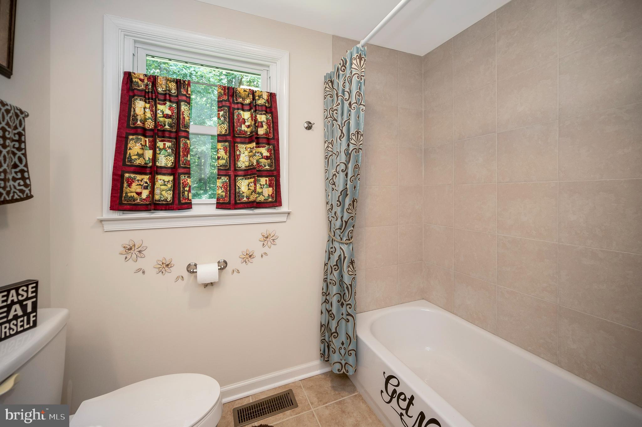 LORIELLA PARK ESTATES - Residential