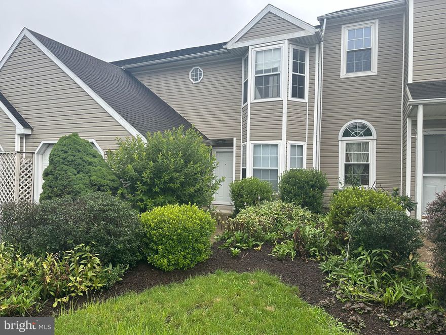 This charming townhouse in the desirable Spring Knoll subdivision offers a blend of comfort and convenience. Built in 1990, this traditional-style home features 1,964 sq. ft. of living space, ideal for modern lifestyles. The interior boasts a traditional floor plan with a combination dining and living area, perfect for entertaining or relaxing. The eat-in kitchen provides a cozy space for casual meals, while the main floor laundry adds to the home's practicality. With three spacious bedrooms and two and a half bathrooms, this residence accommodates various needs. The attached garage and driveway offer convenient parking options, complemented by on-street availability for guests. The community features a pool membership possible, providing a refreshing retreat during warmer months. Located less than 10 miles from the airport, this property ensures easy travel access. The surrounding neighborhood is rich with amenities, including parks, shopping, and dining options, enhancing the overall lifestyle experience. While the property is in as is condition, it presents an excellent opportunity for those looking to invest in a home with potential. This home needs paint and flooring to freshen it. This home is in walking distance to Union Station amenities.  Embrace the chance to personalize this space and make it your own in a vibrant community. Take a look and create your plan!