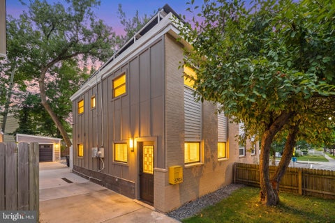 Photo of 5703 Eads Street NE, WASHINGTON, DC 20019 (MLS # DCDC2280410)