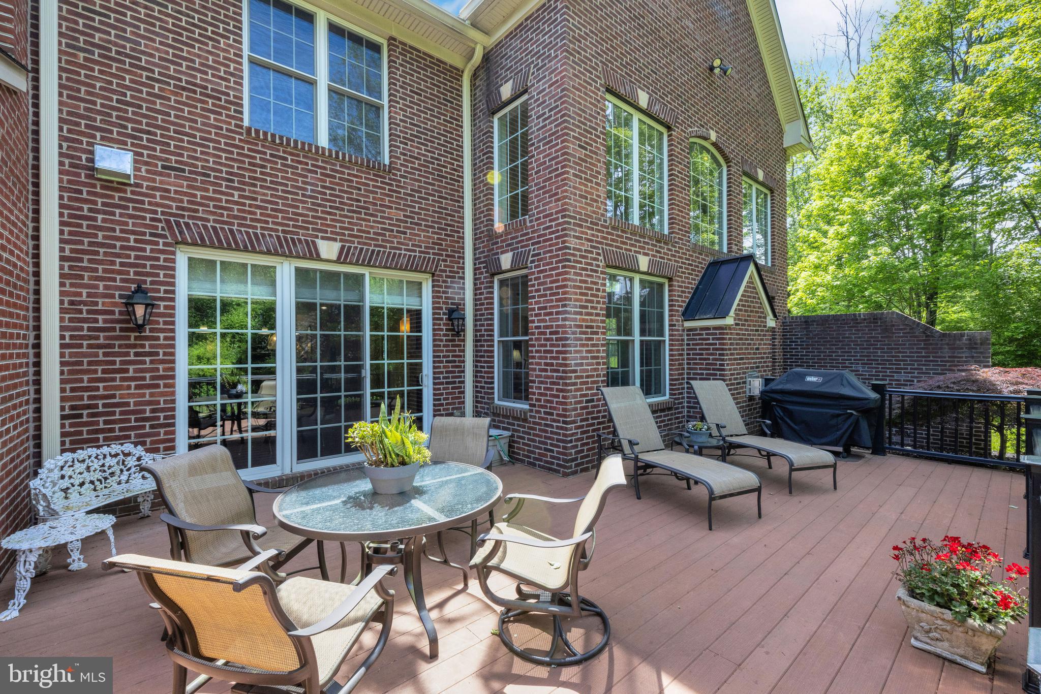 DELANCEY COURT - Residential