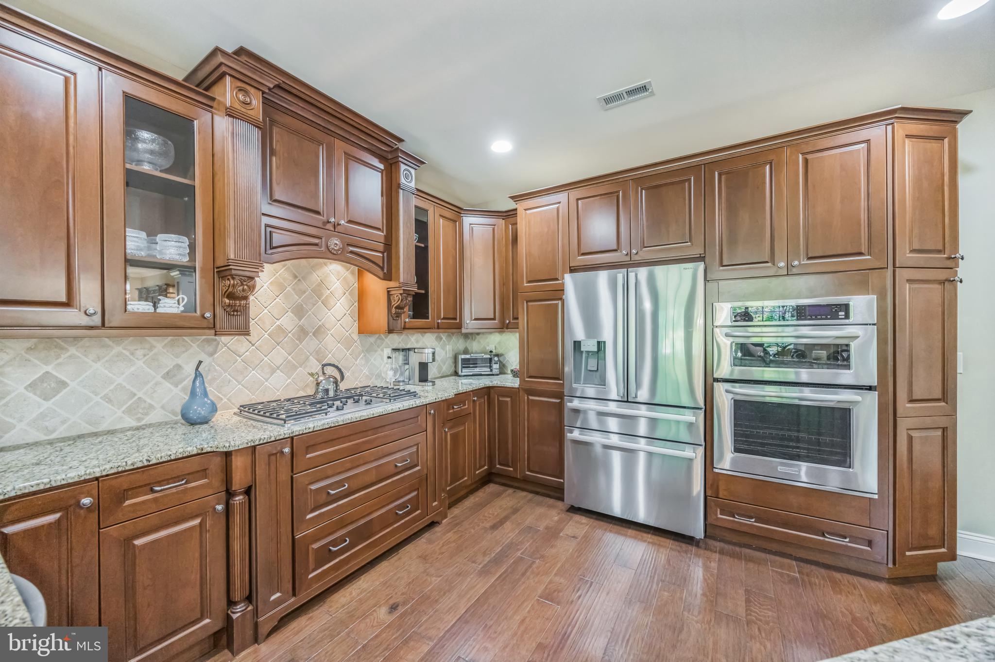 DELANCEY COURT - Residential