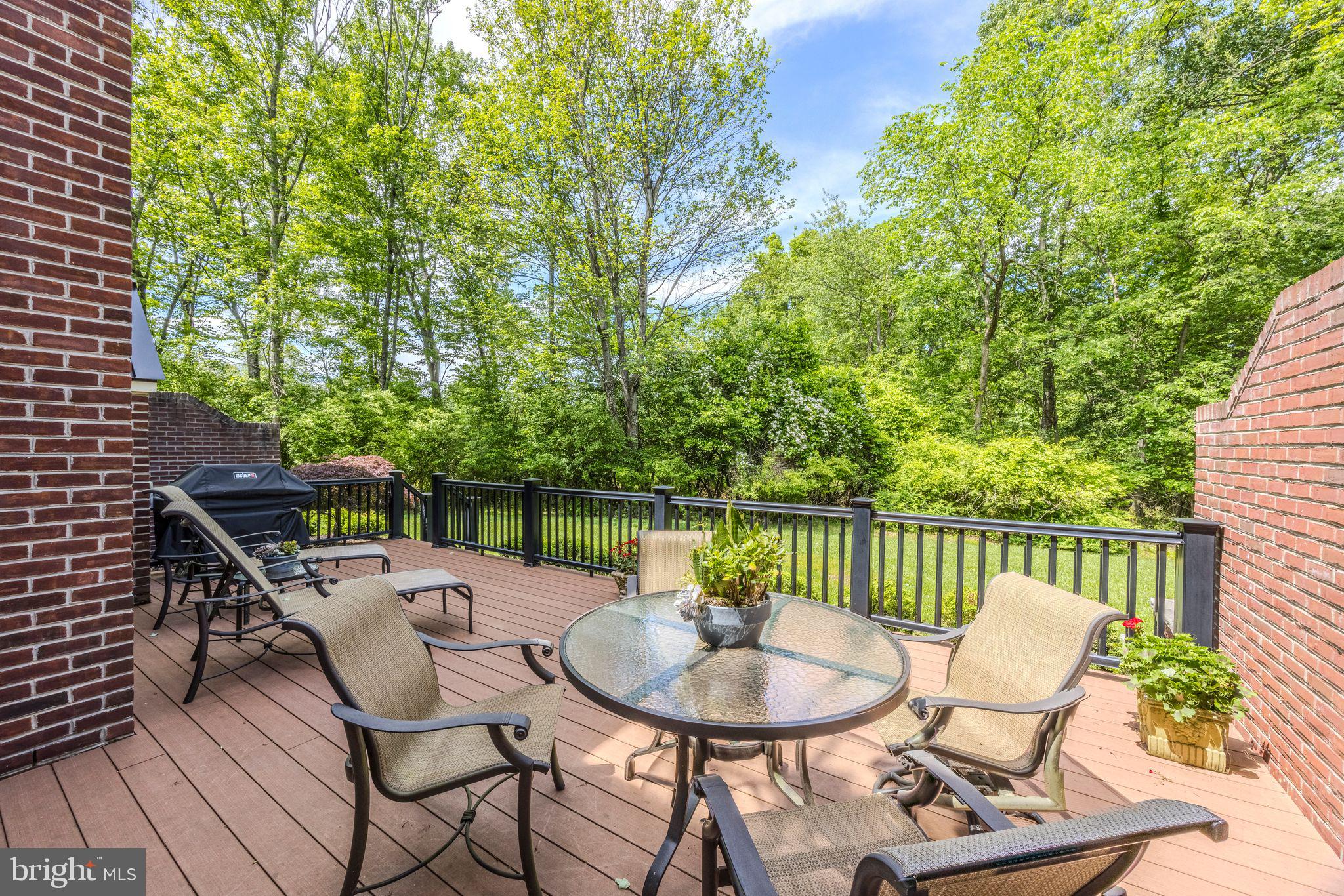 DELANCEY COURT - Residential