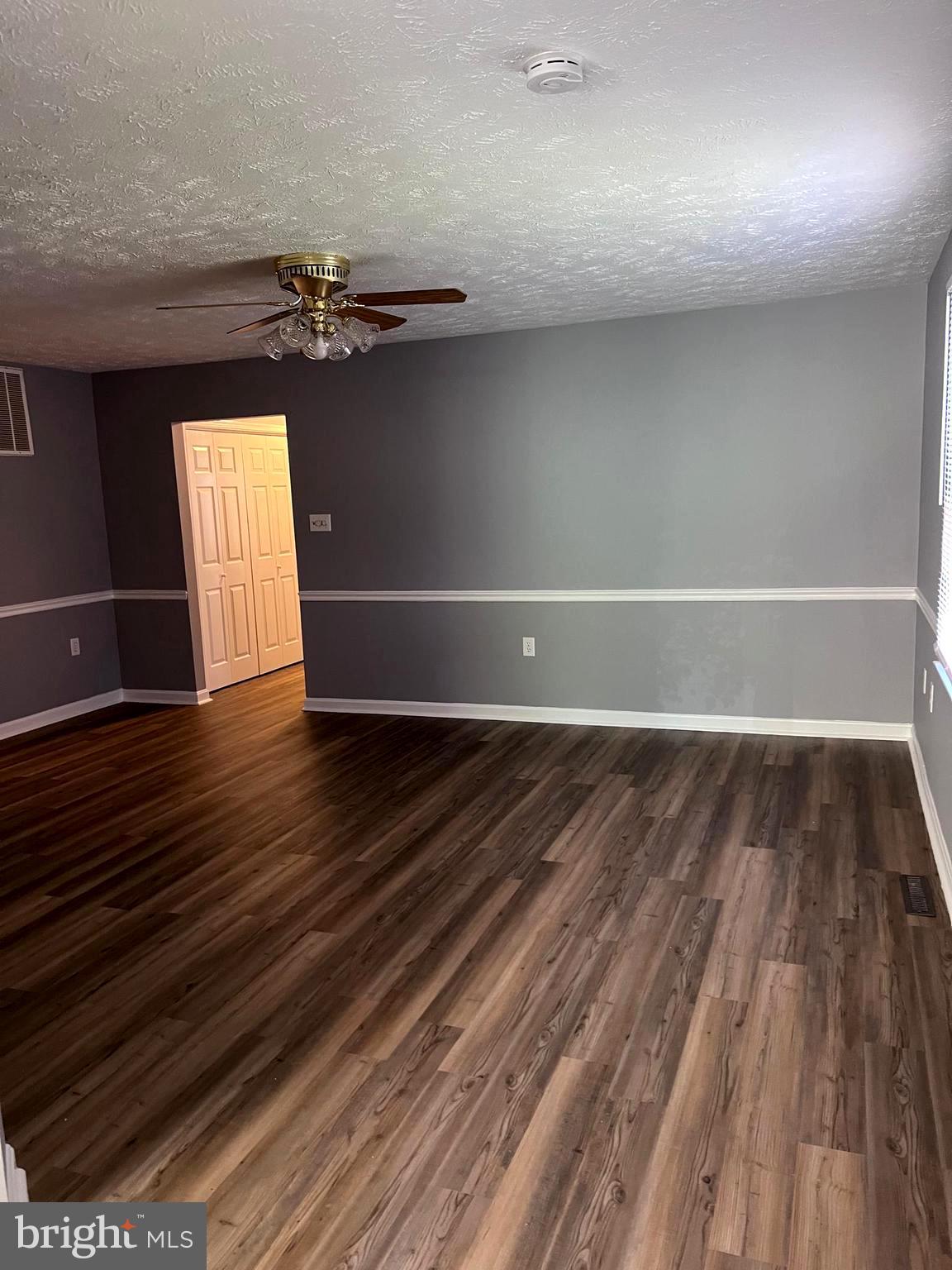 AY VIEW - Residential