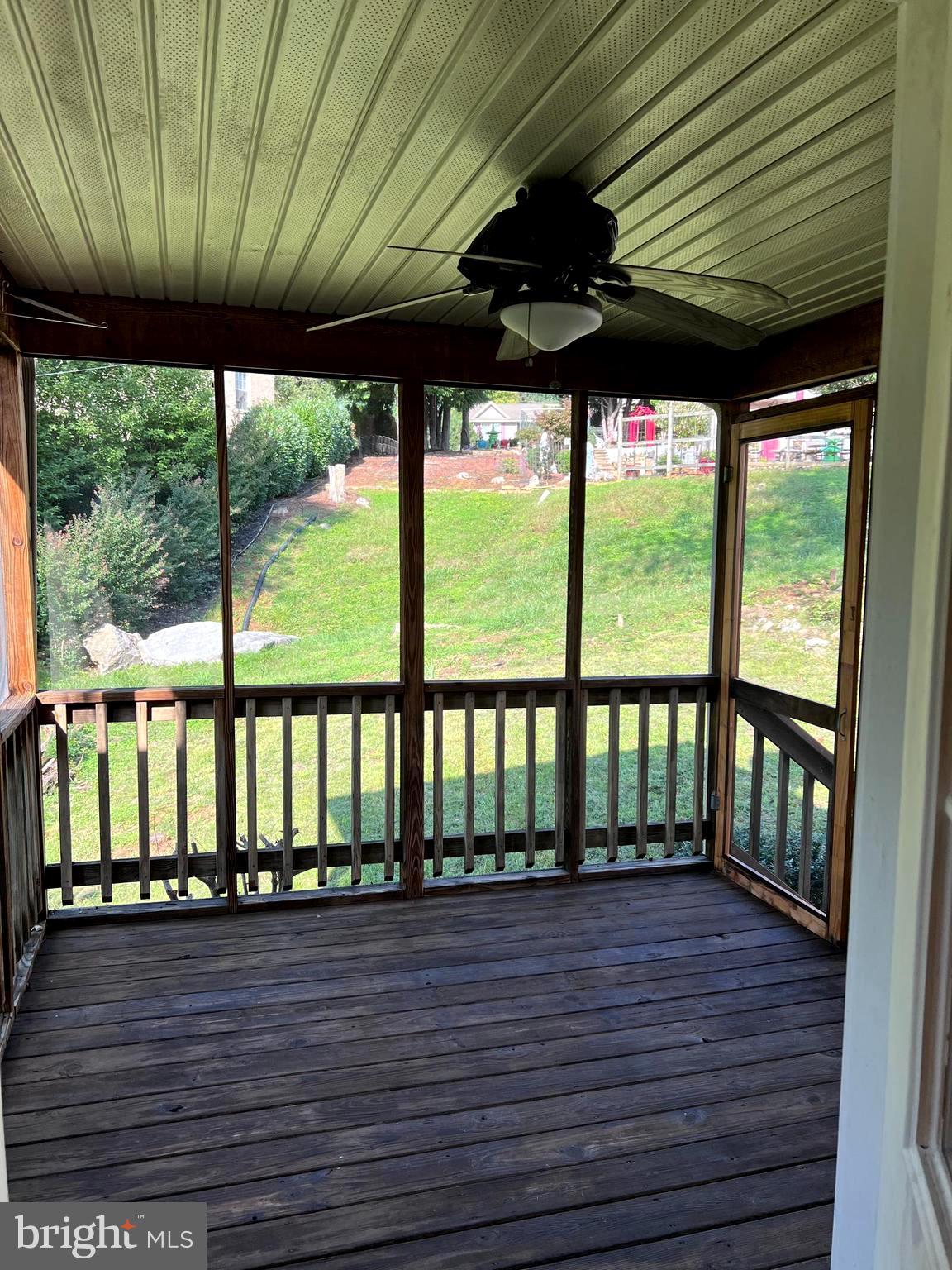 AY VIEW - Residential