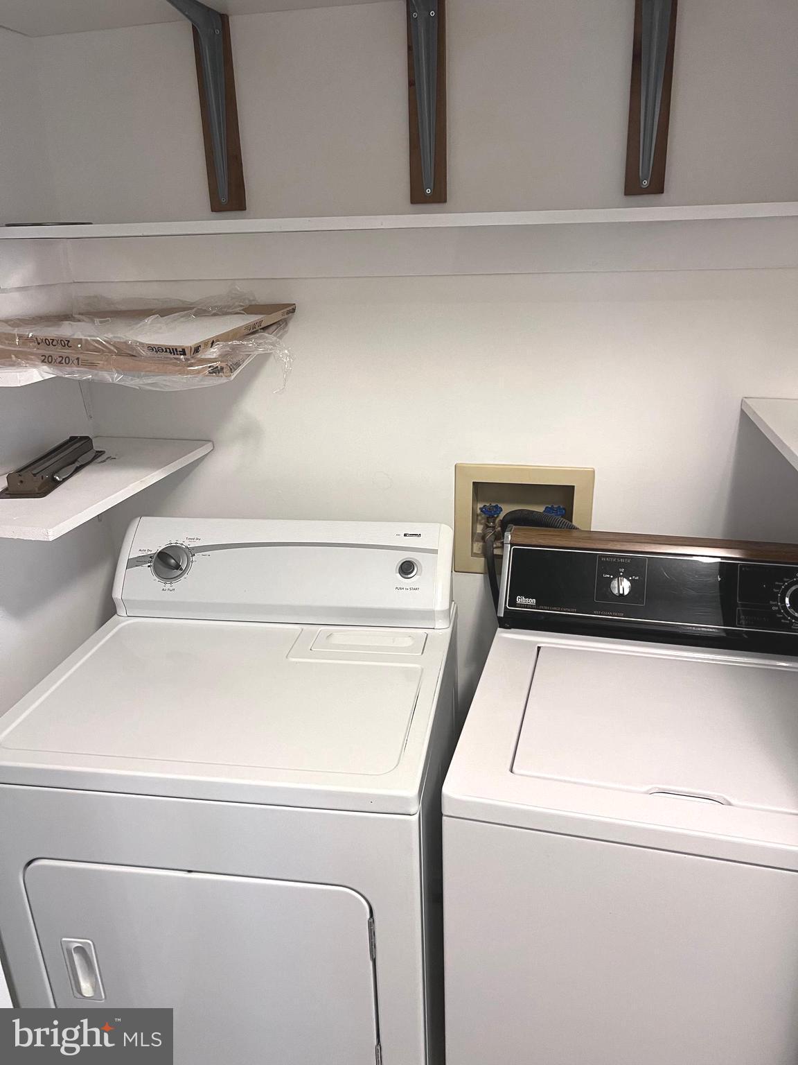 AY VIEW - Residential