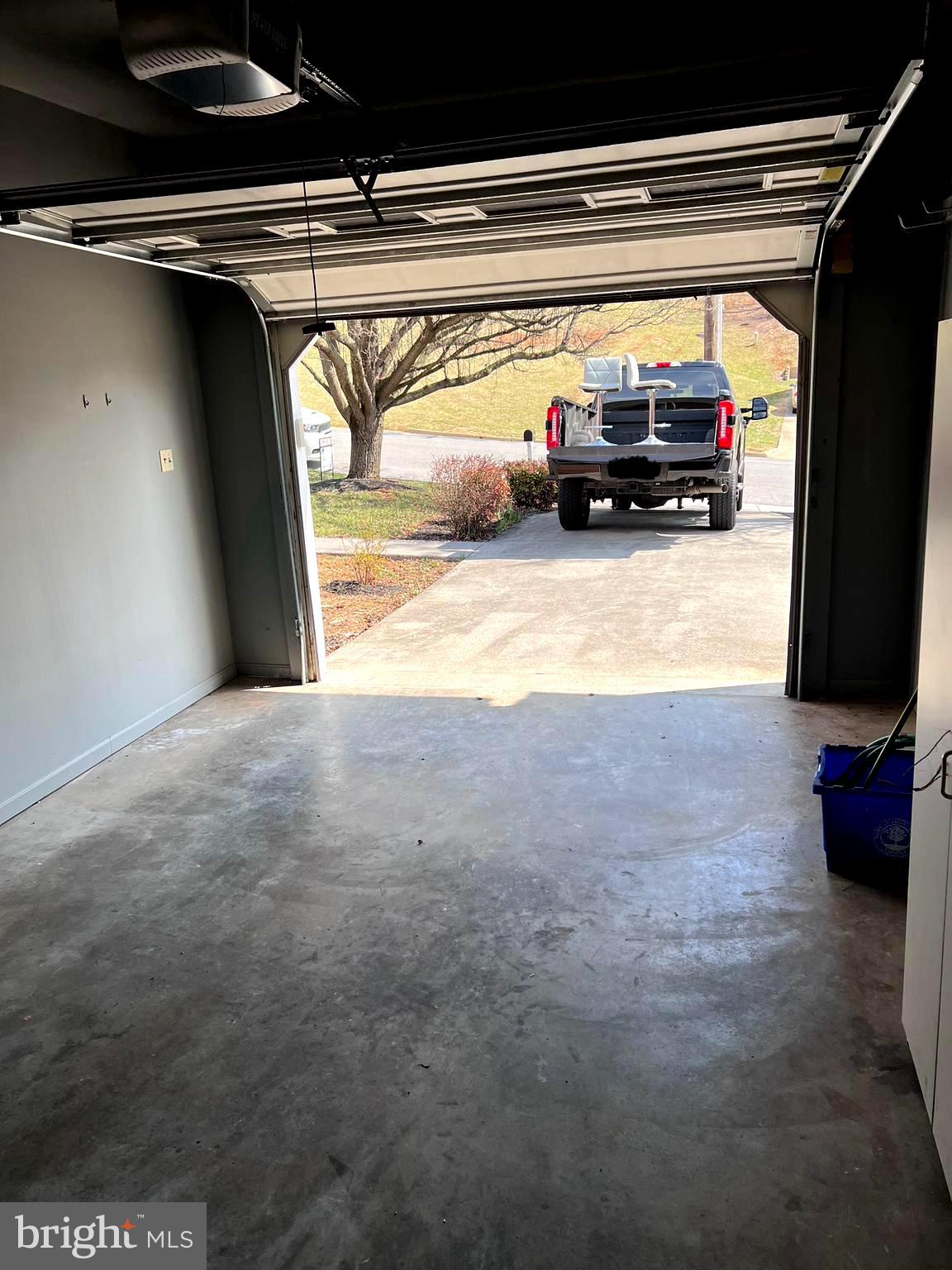 AY VIEW - Residential