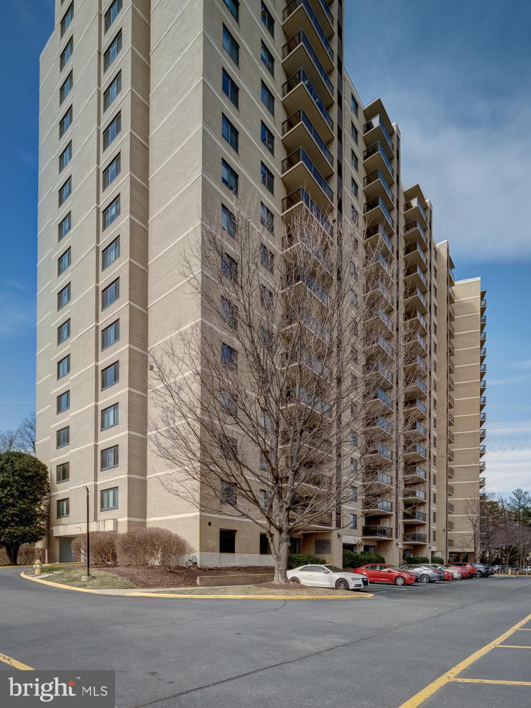 WATERGATE AT LANDMARK - Residential