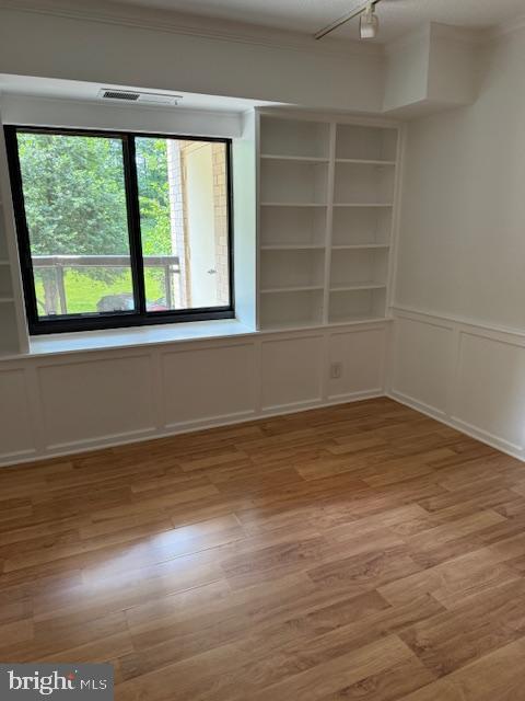 WATERGATE AT LANDMARK - Residential