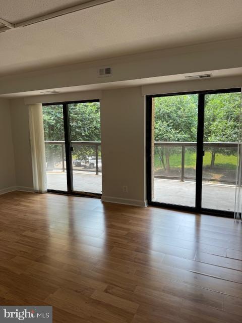 WATERGATE AT LANDMARK - Residential