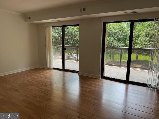 WATERGATE AT LANDMARK - Residential