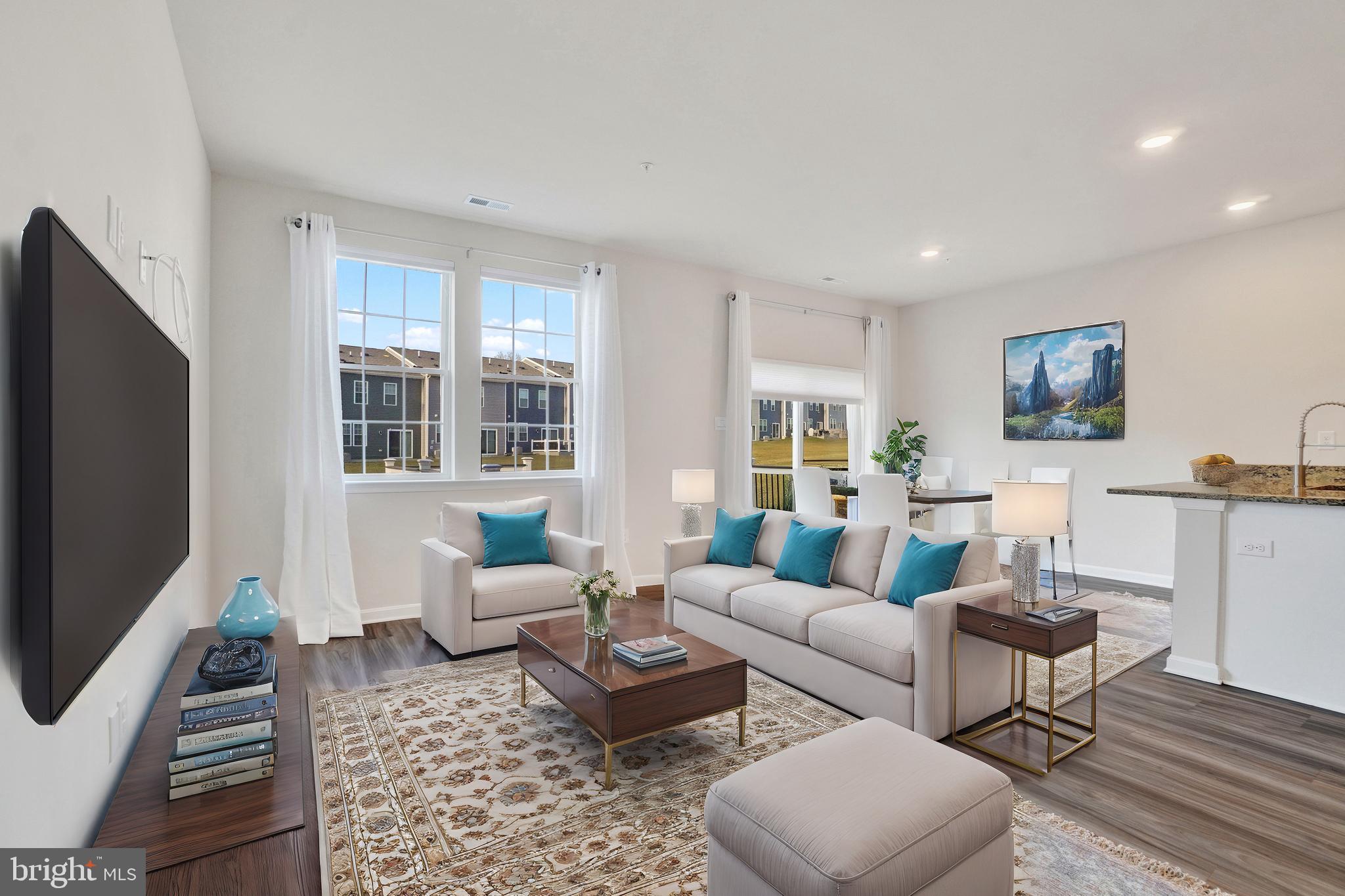 LOCUST RUN - Residential