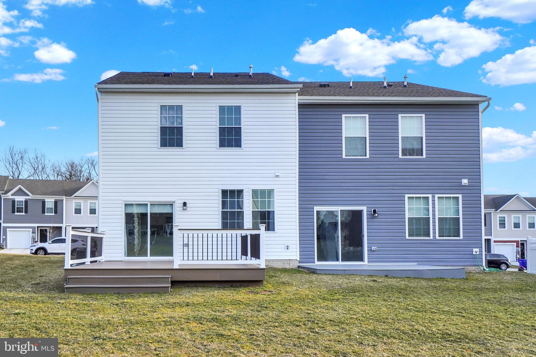 LOCUST RUN - Residential