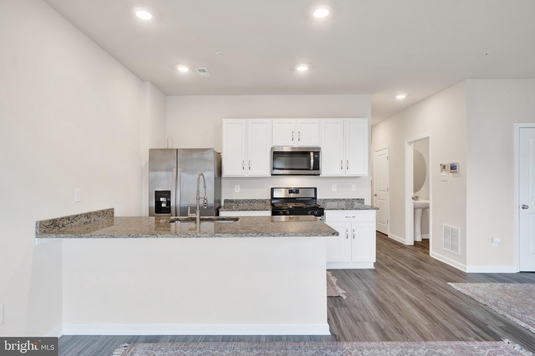 380 LOCUST RUN DRIVE