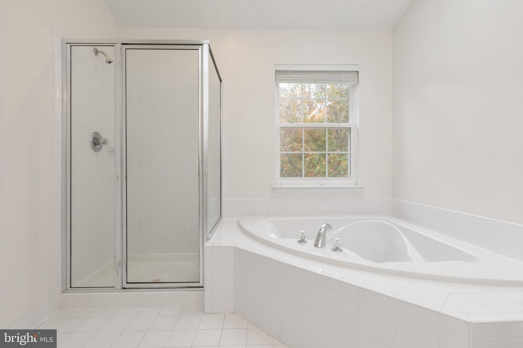 EMERSON - Residential