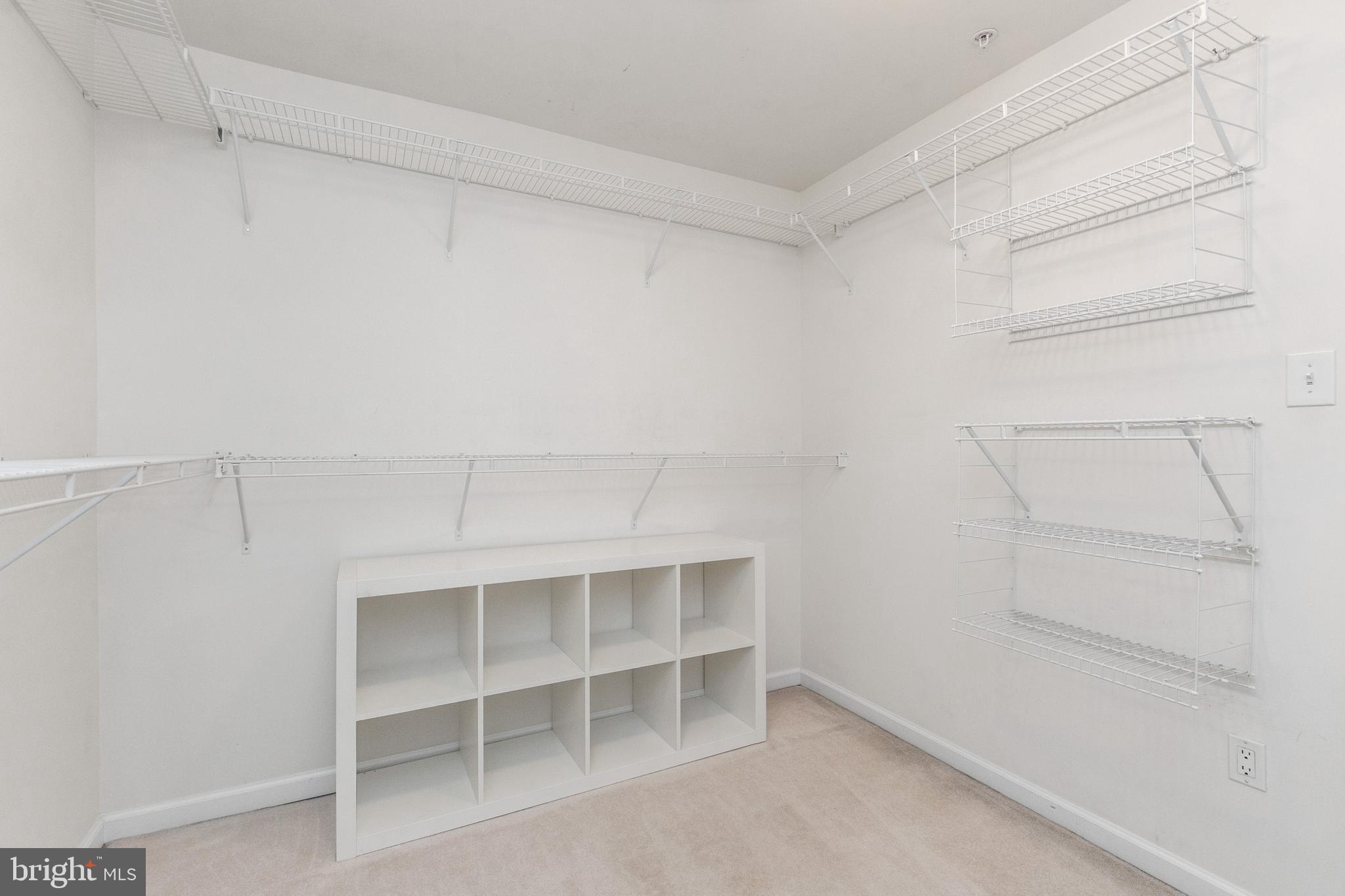 EMERSON - Residential