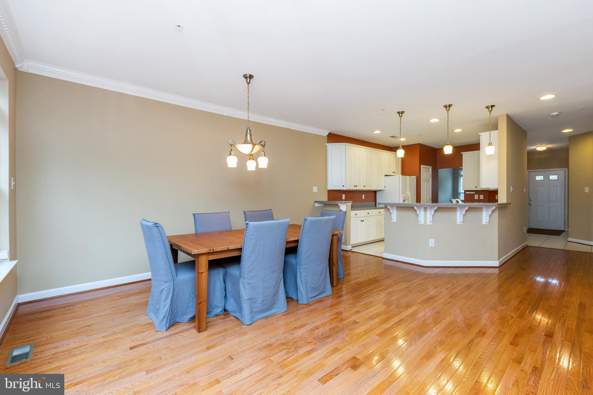 EMERSON - Residential