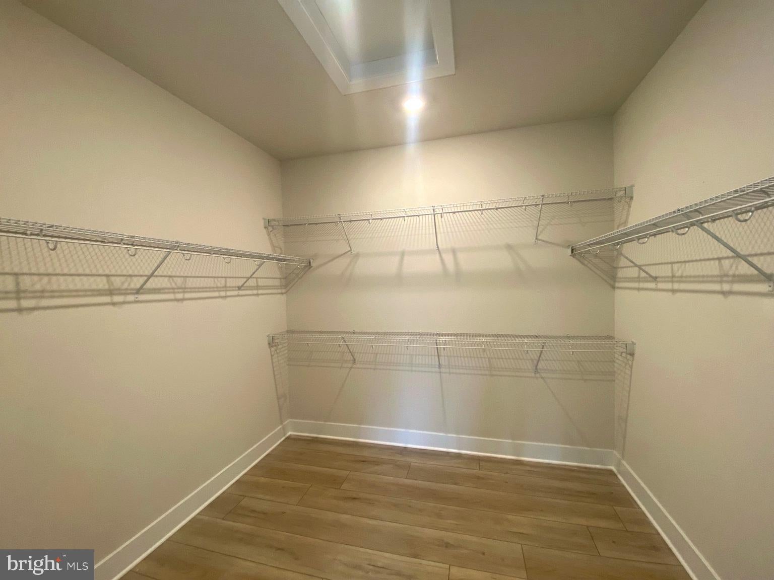 21228 HUNTERS PERCH CIRCLE