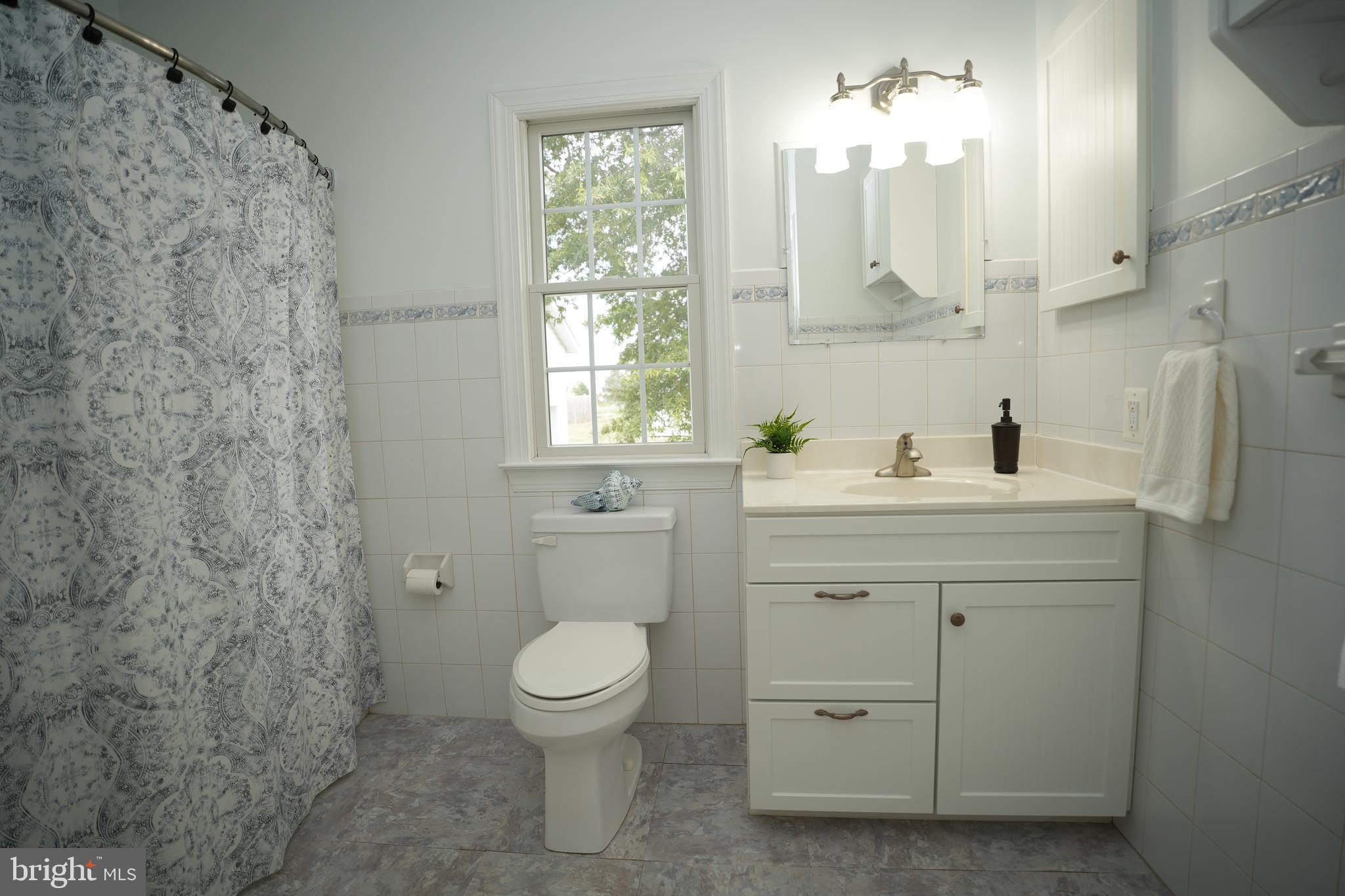 SAINT GEORGE ISLAND - Residential