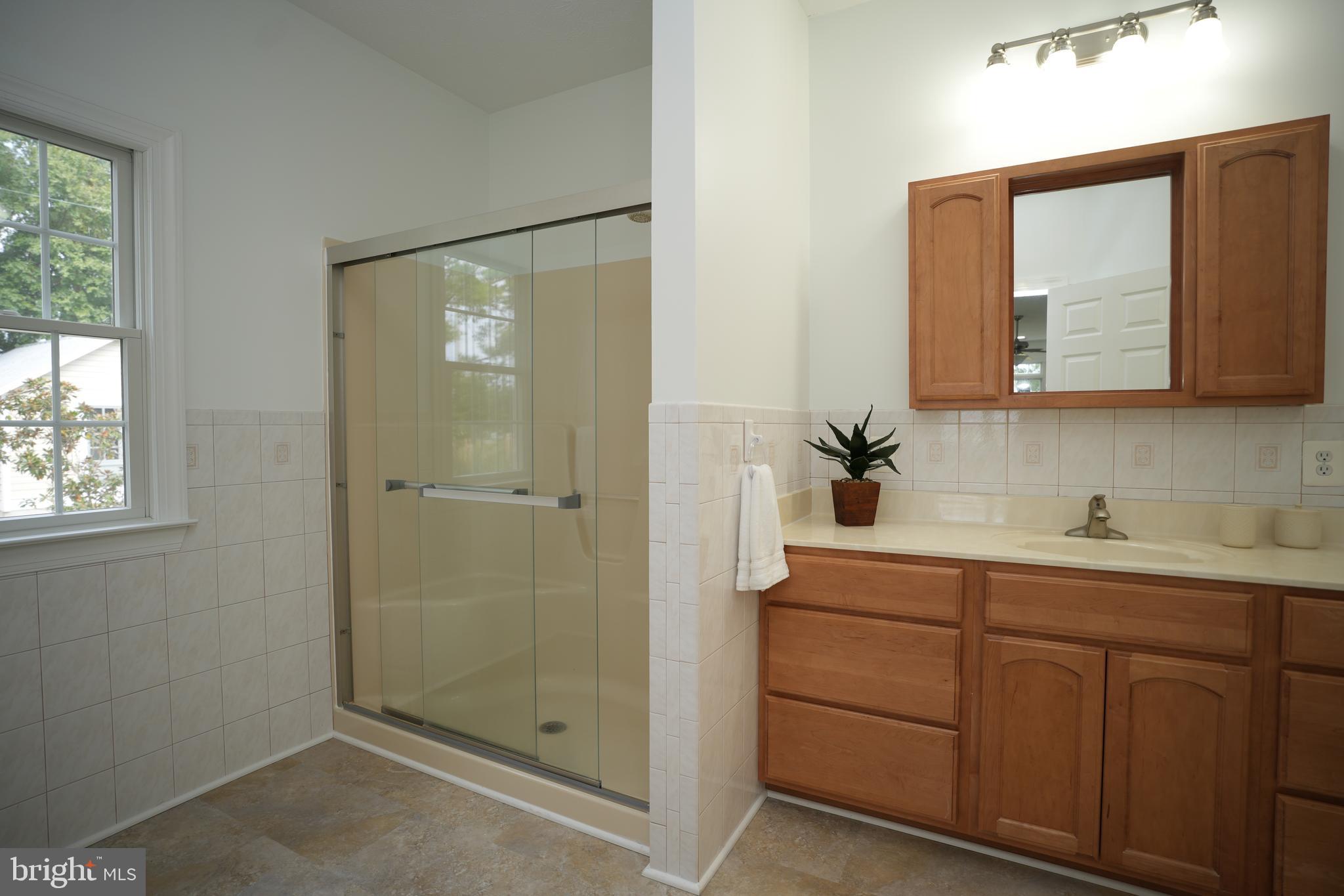 SAINT GEORGE ISLAND - Residential