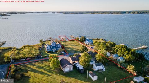 Property photo of 16460 Sayre Point Lane, Piney Point, MD 20674