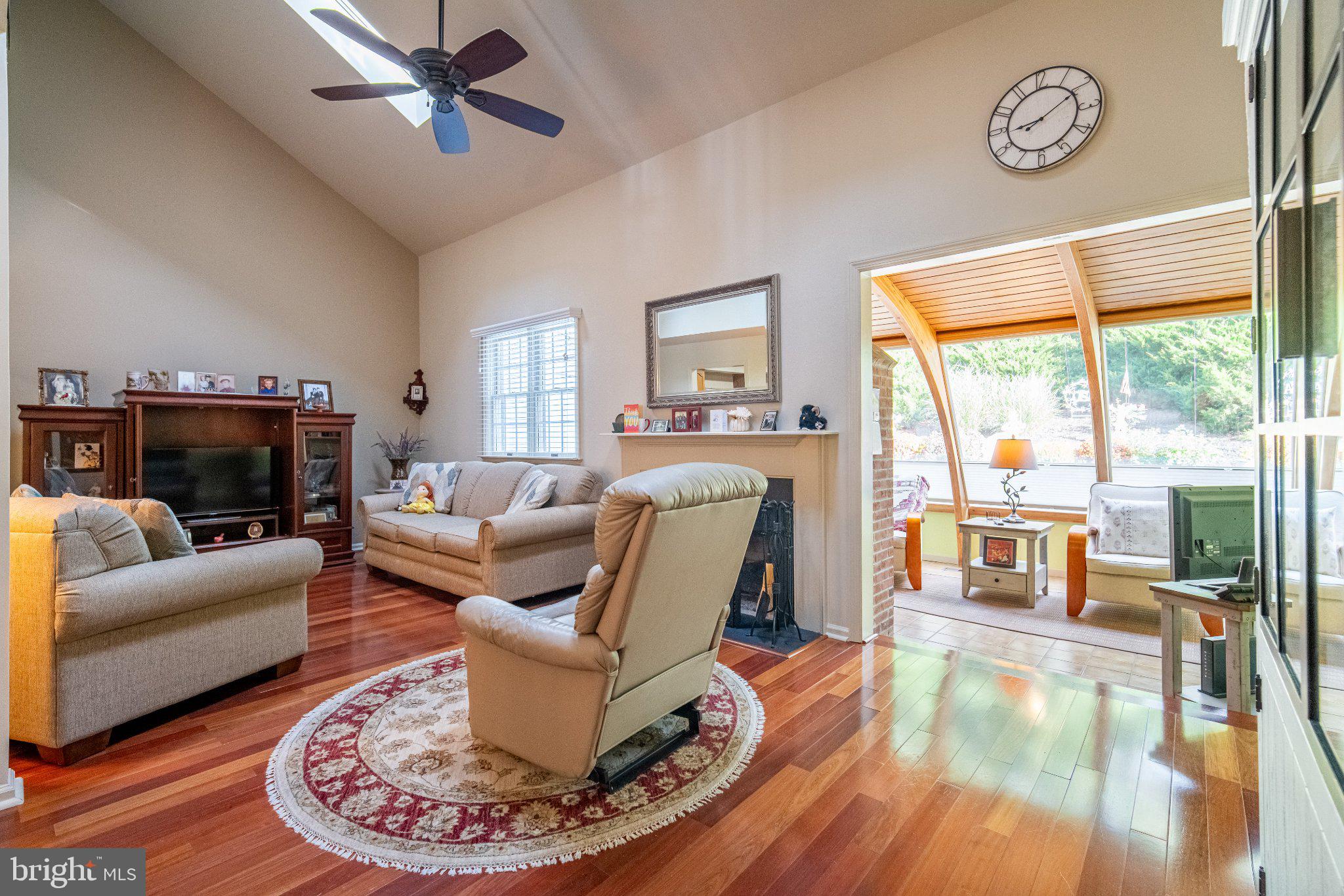 154 CARRIAGE HILL LANE