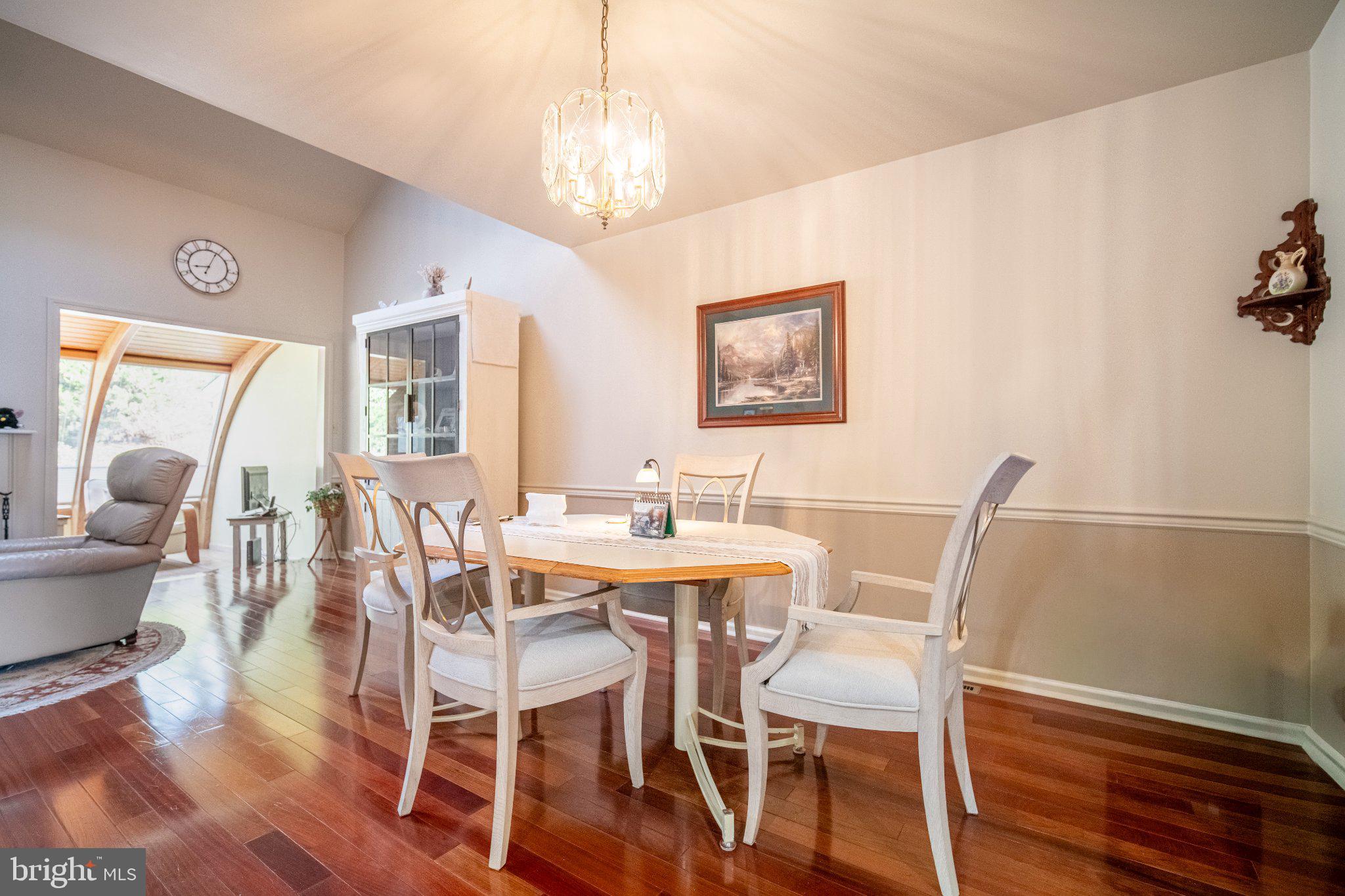 154 CARRIAGE HILL LANE