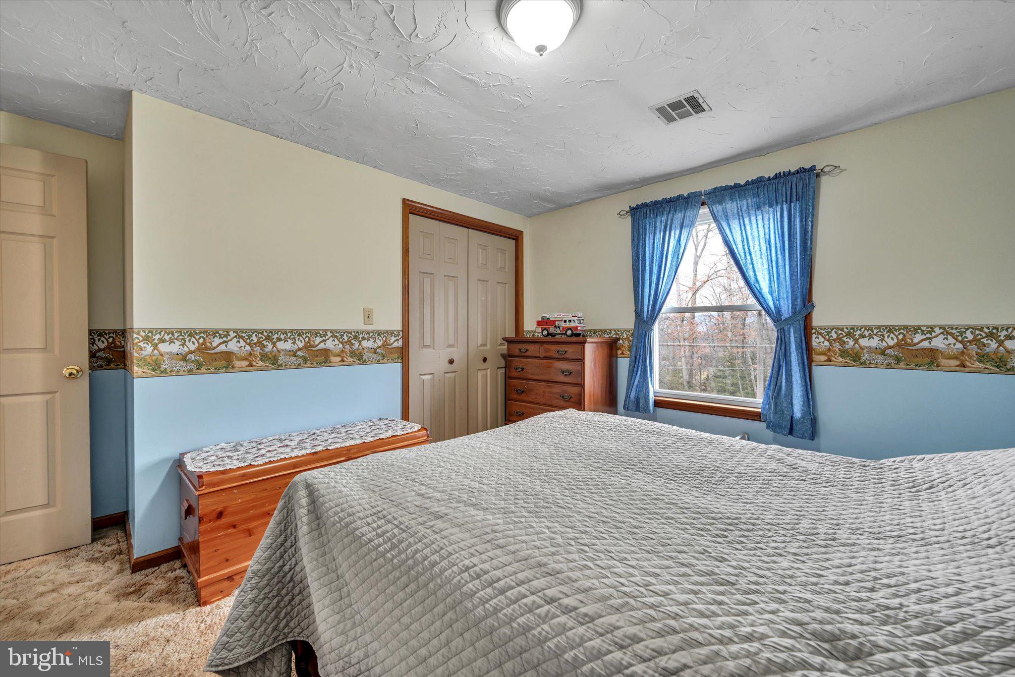 SCHOENECK - Residential