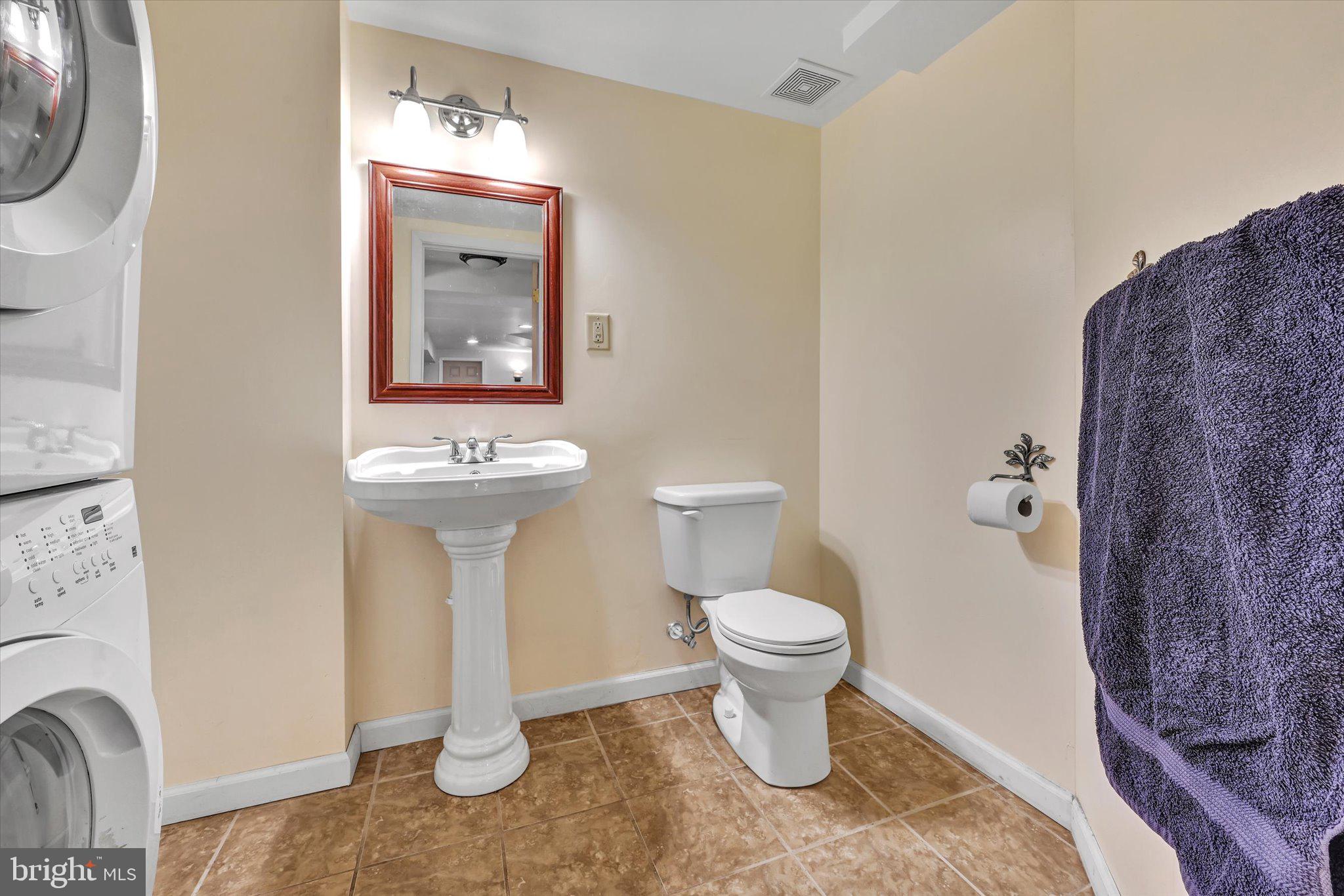 SCHOENECK - Residential