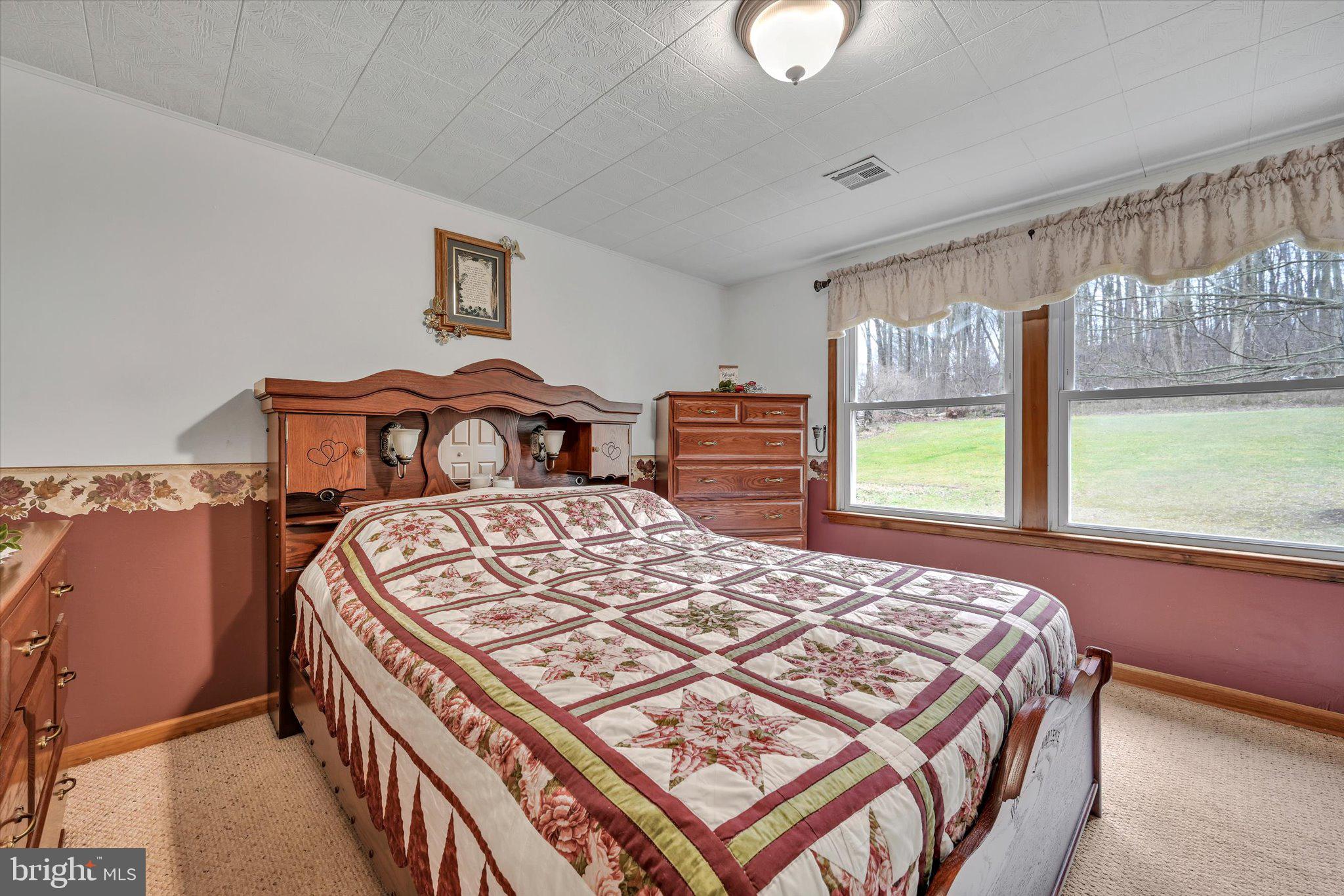 SCHOENECK - Residential