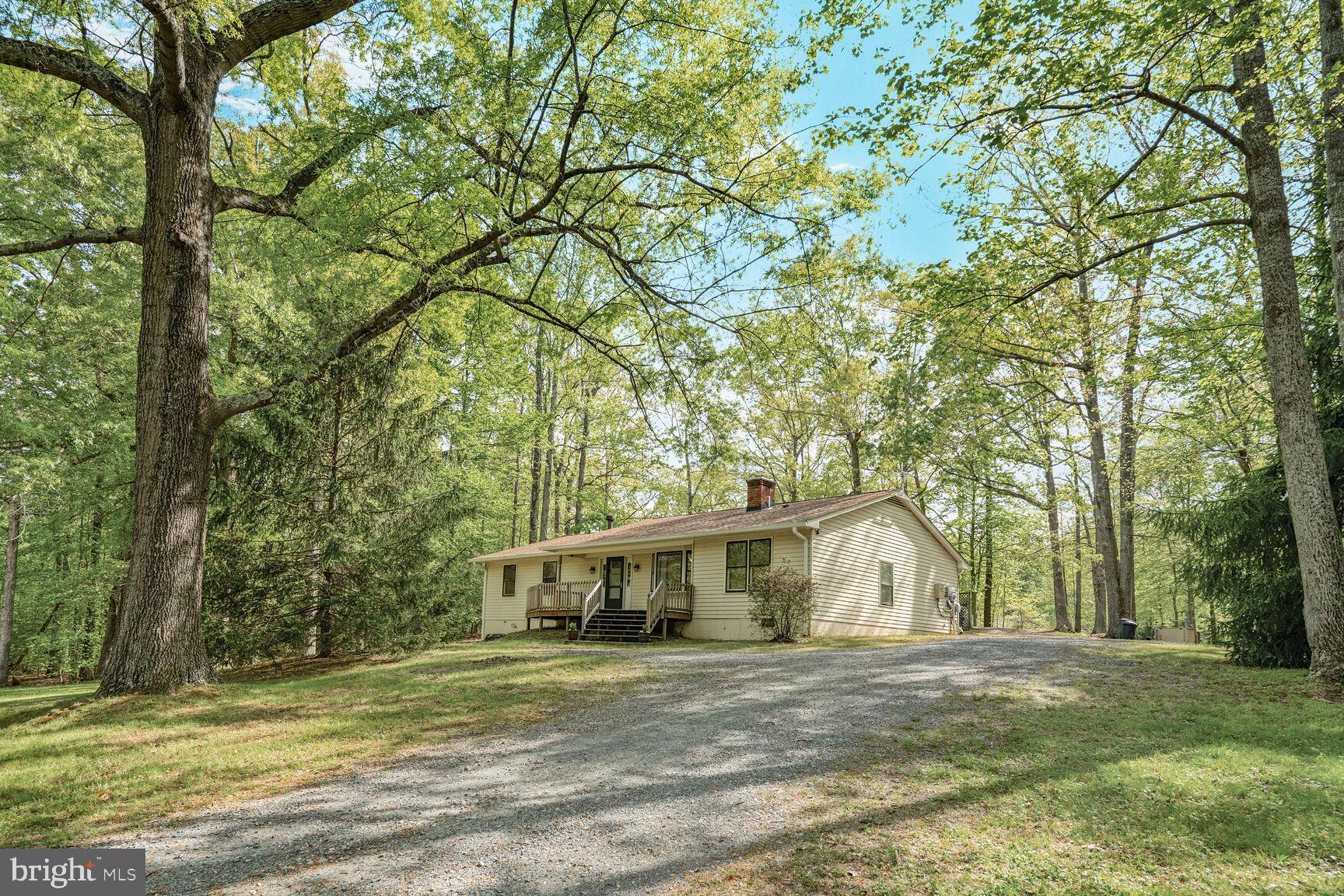 LAKE JACKSON - Residential