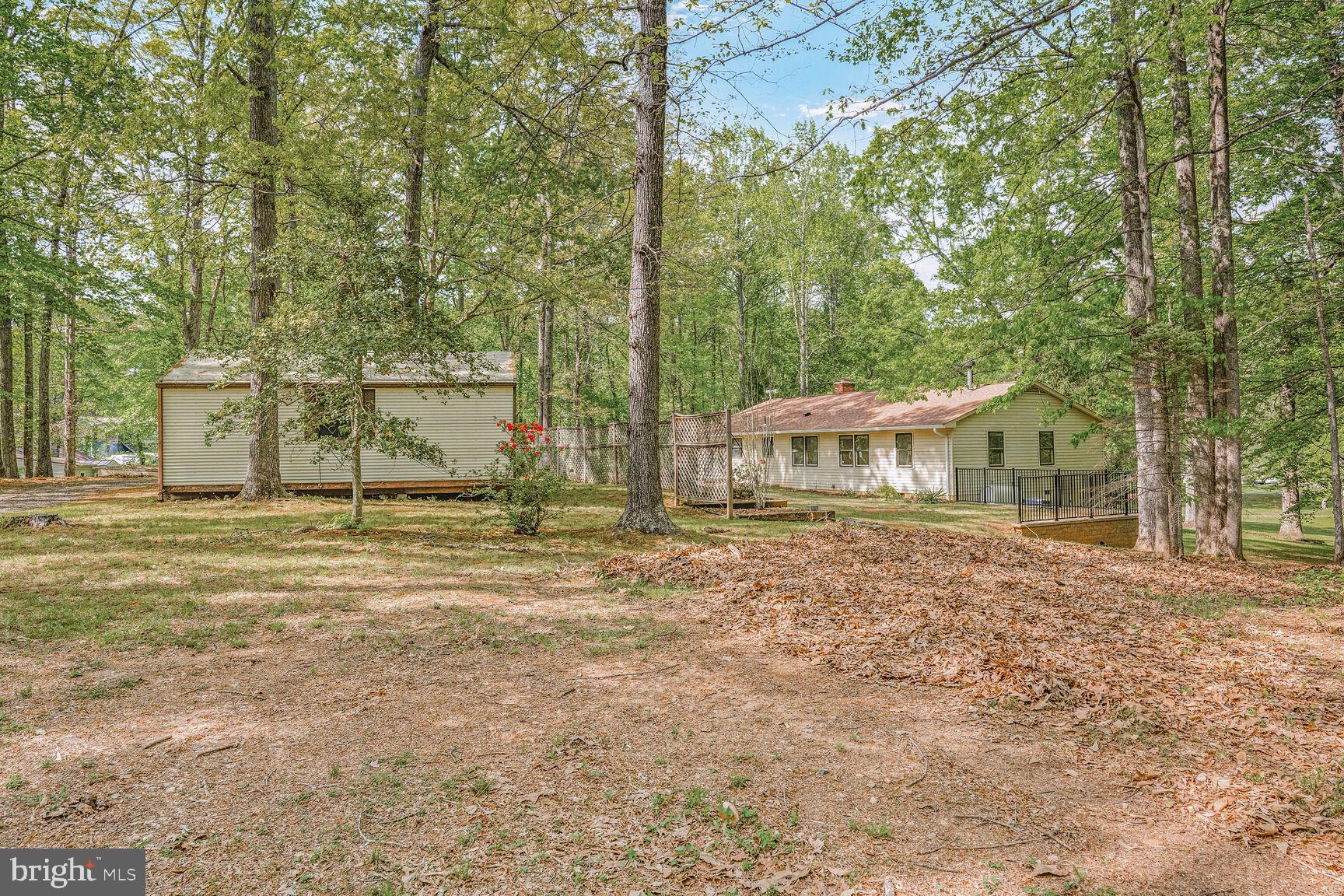 LAKE JACKSON - Residential