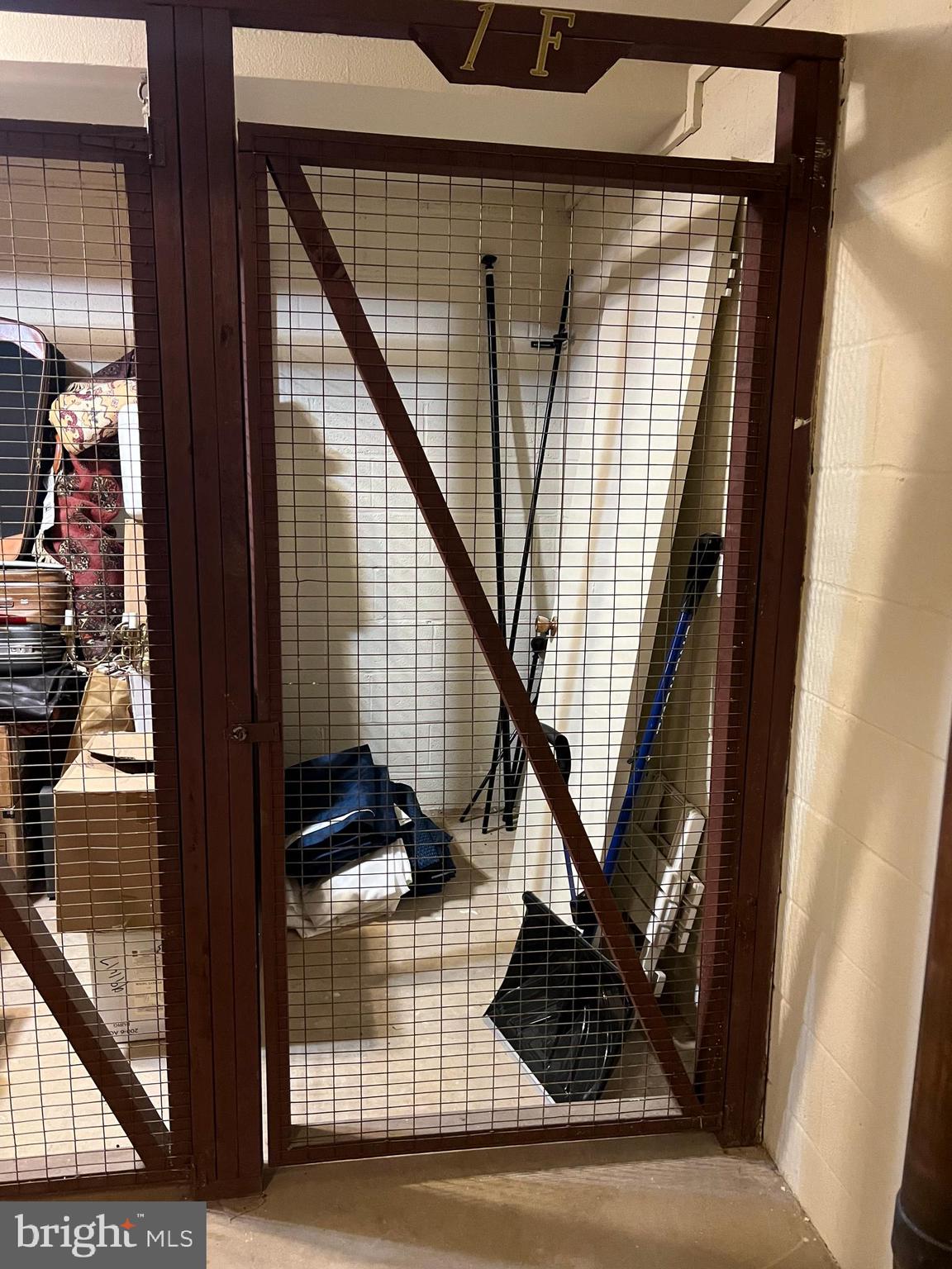 MONTGOMERY MUTUAL COOP - Residential