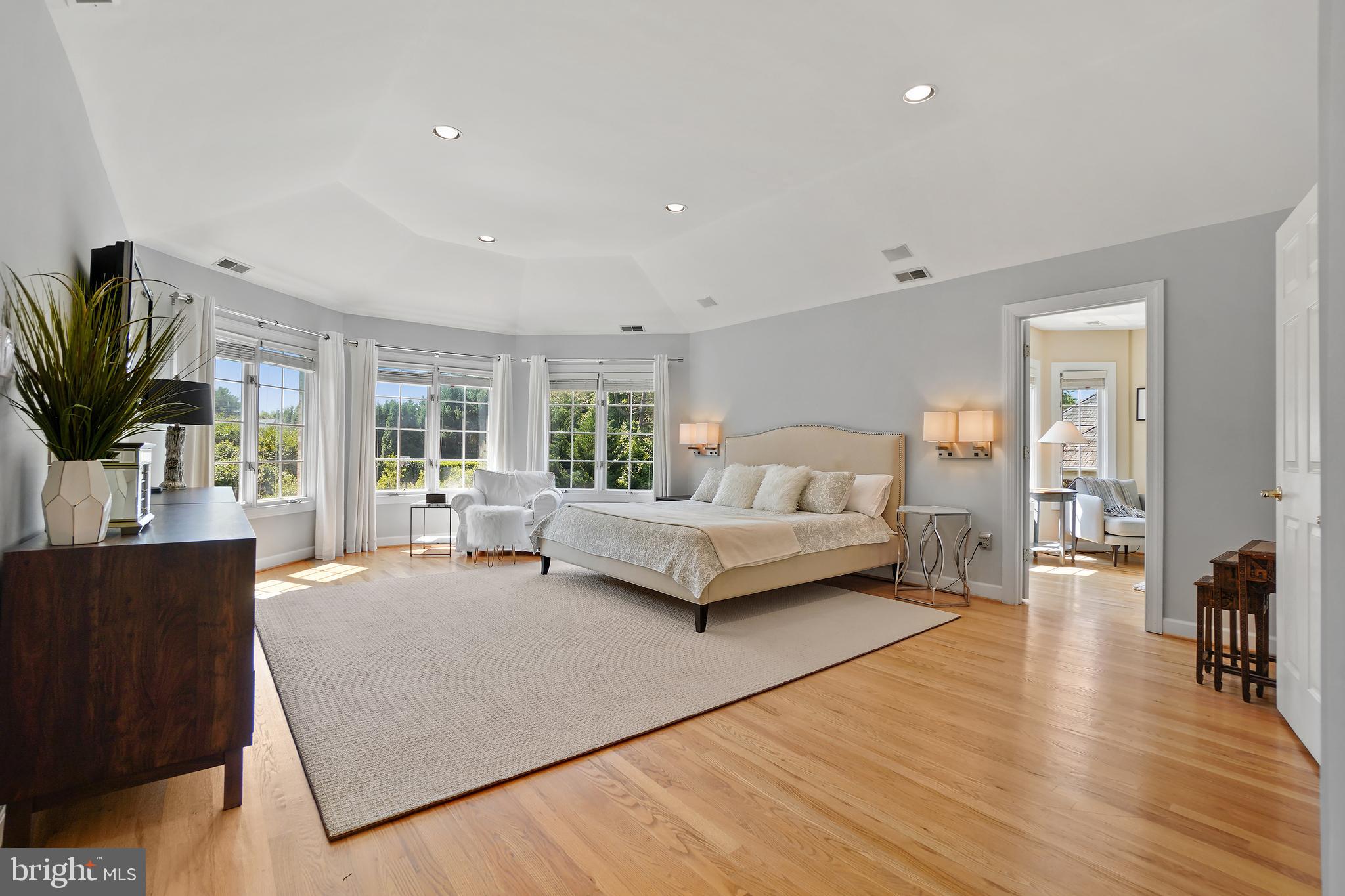 AVENEL - Residential