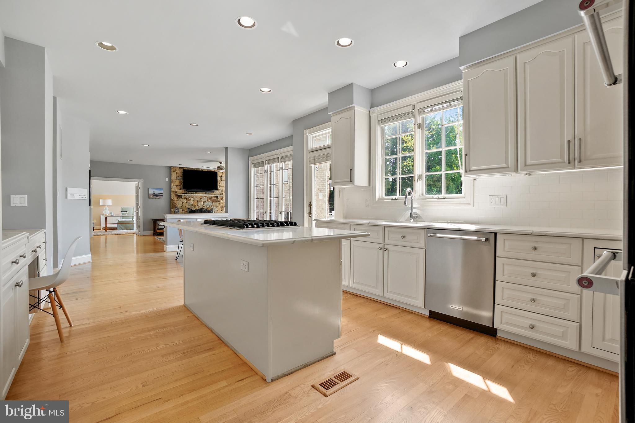 AVENEL - Residential