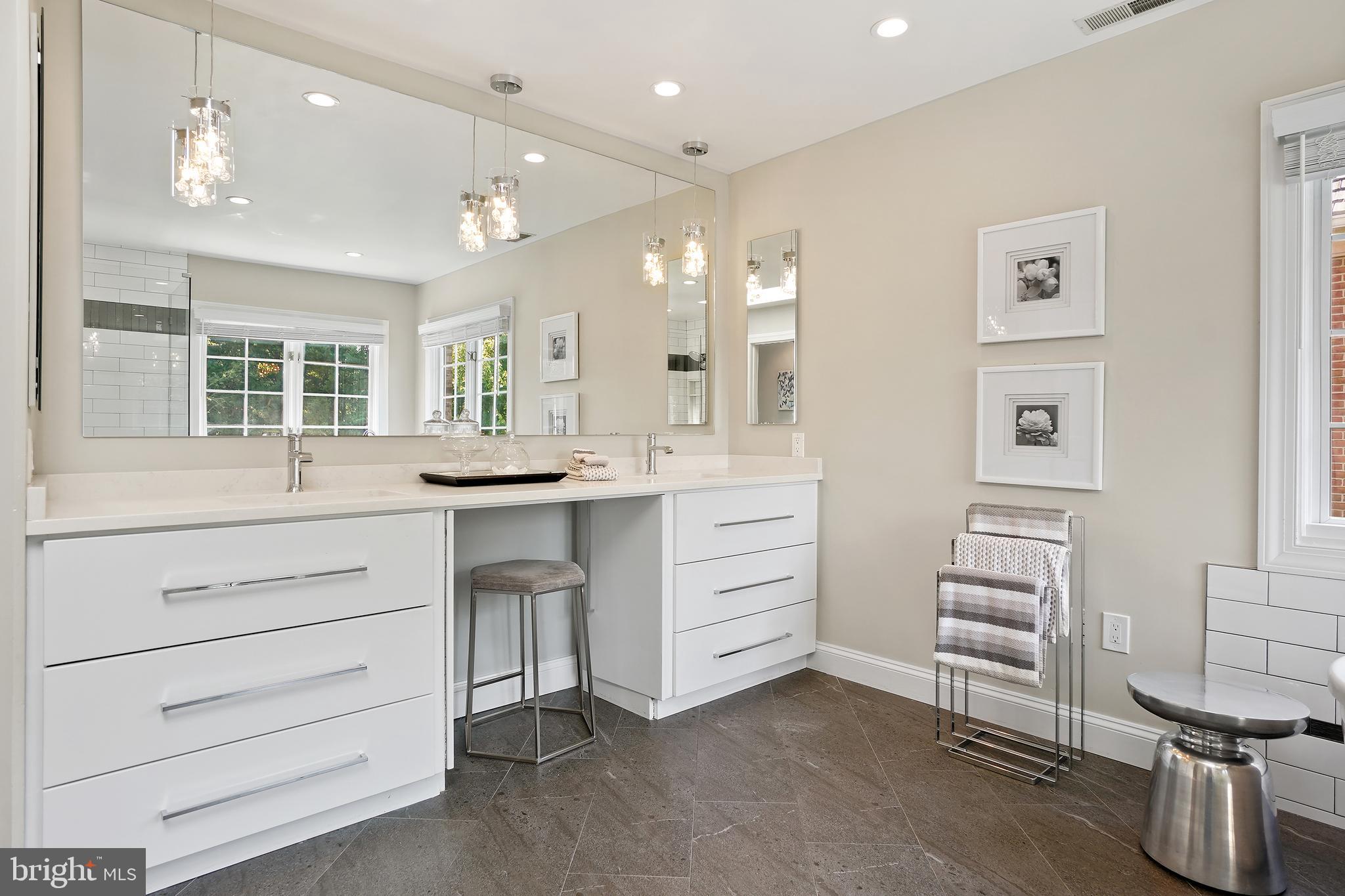 AVENEL - Residential