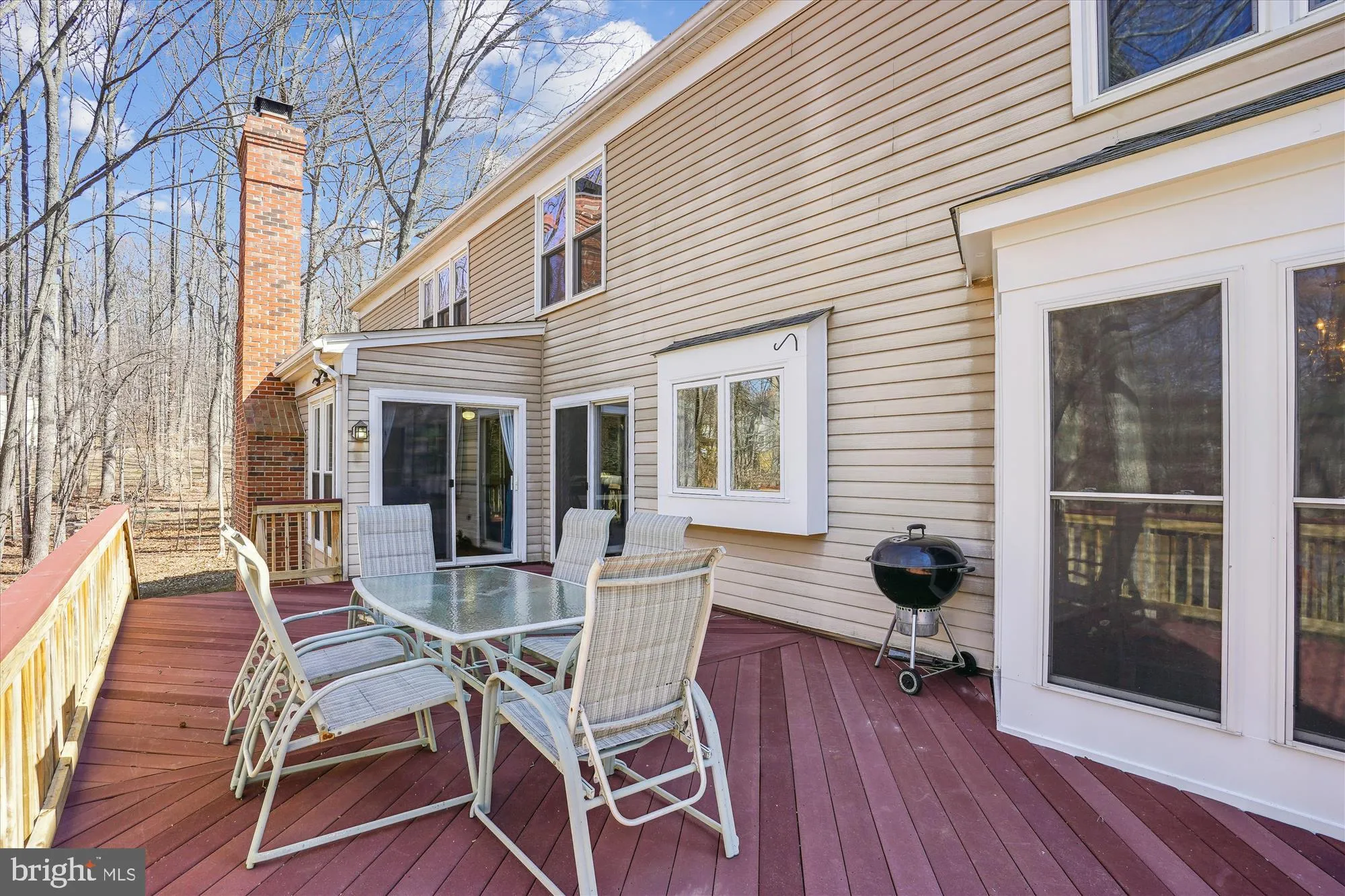 Fairfax, Virginia 22030, United States, 5 Bedrooms Bedrooms, ,4 BathroomsBathrooms,Residential,Contingent,82954