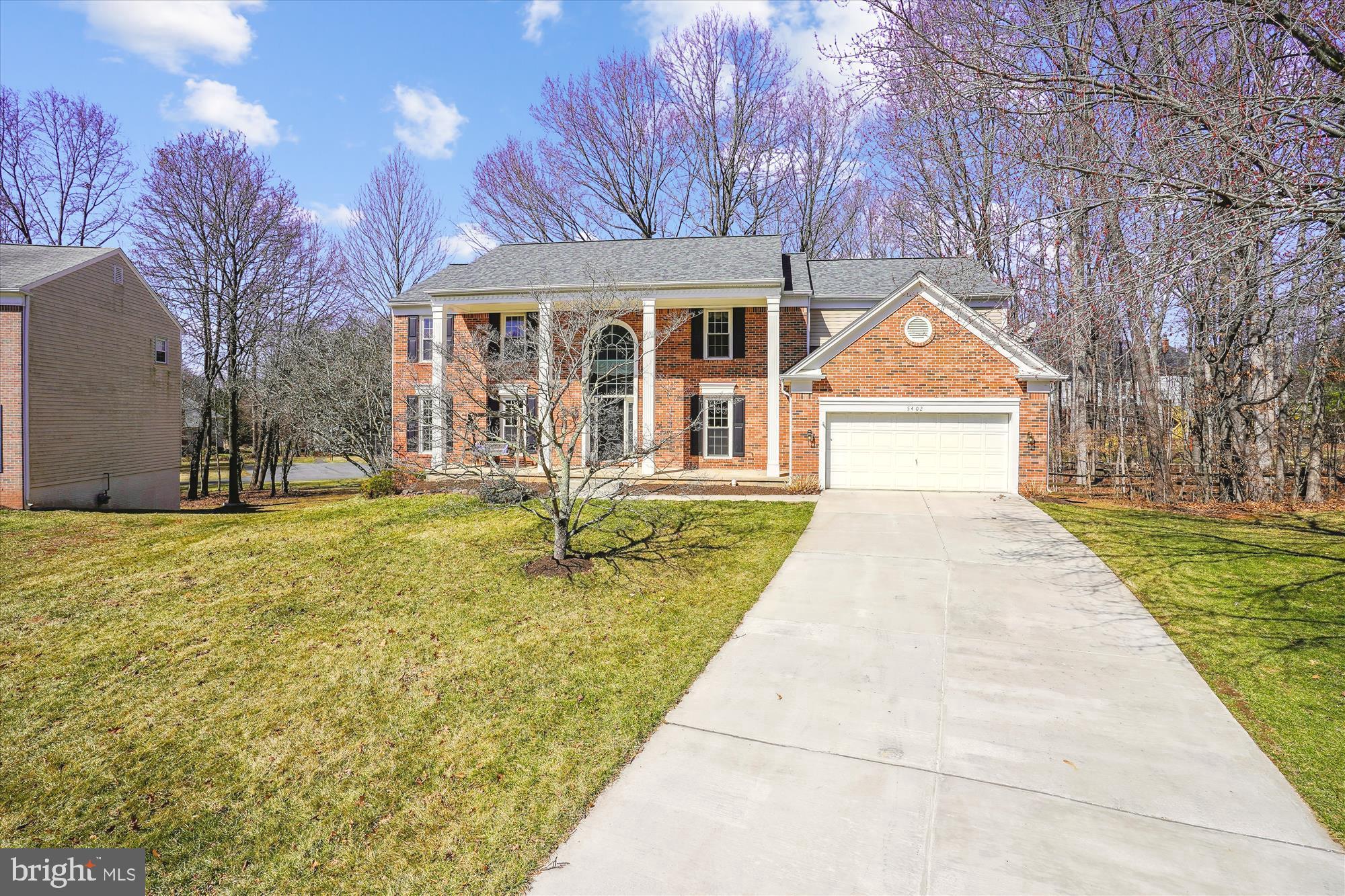 HAMPTON FOREST - Residential