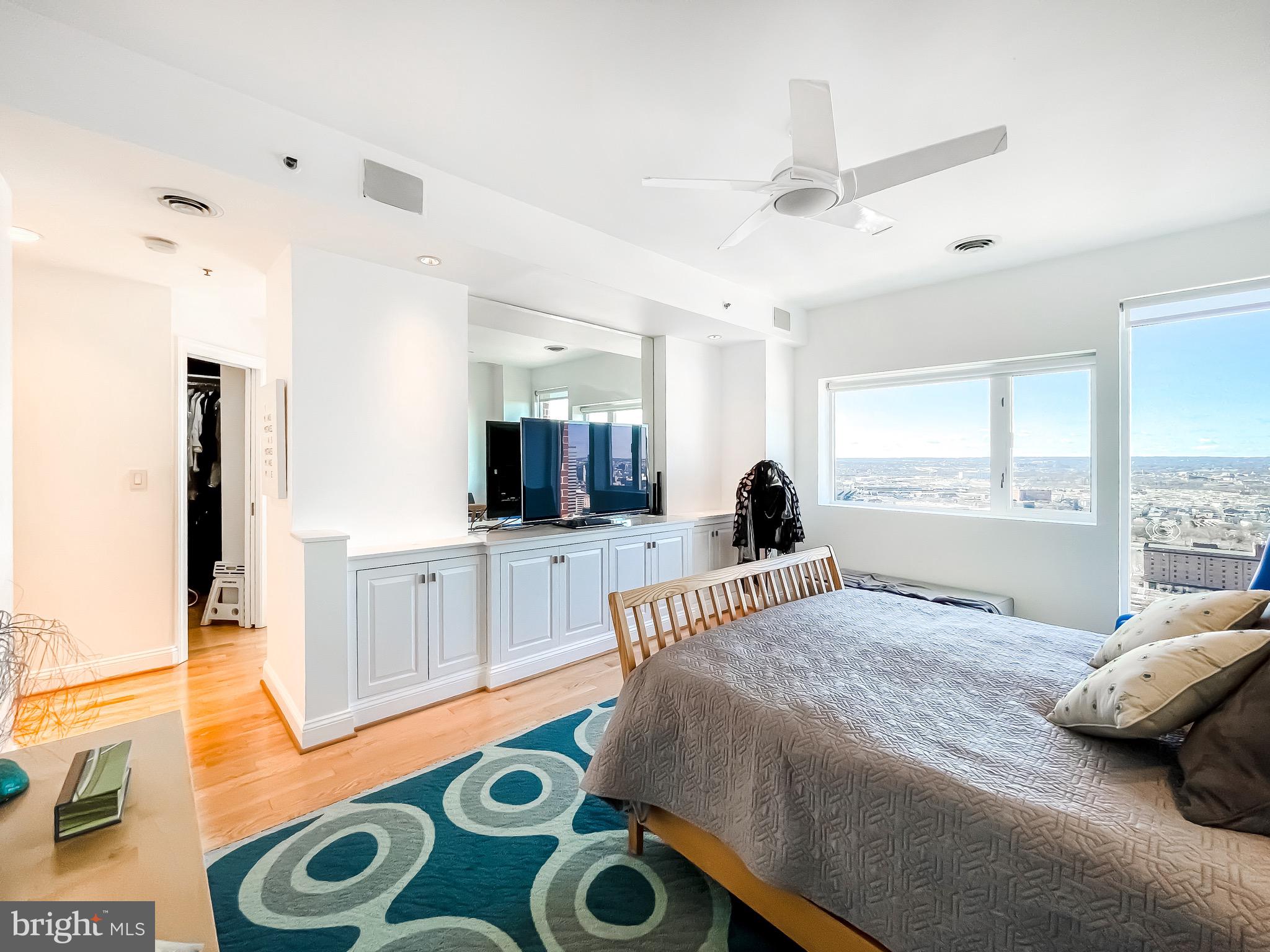 INNER HARBOR - Residential