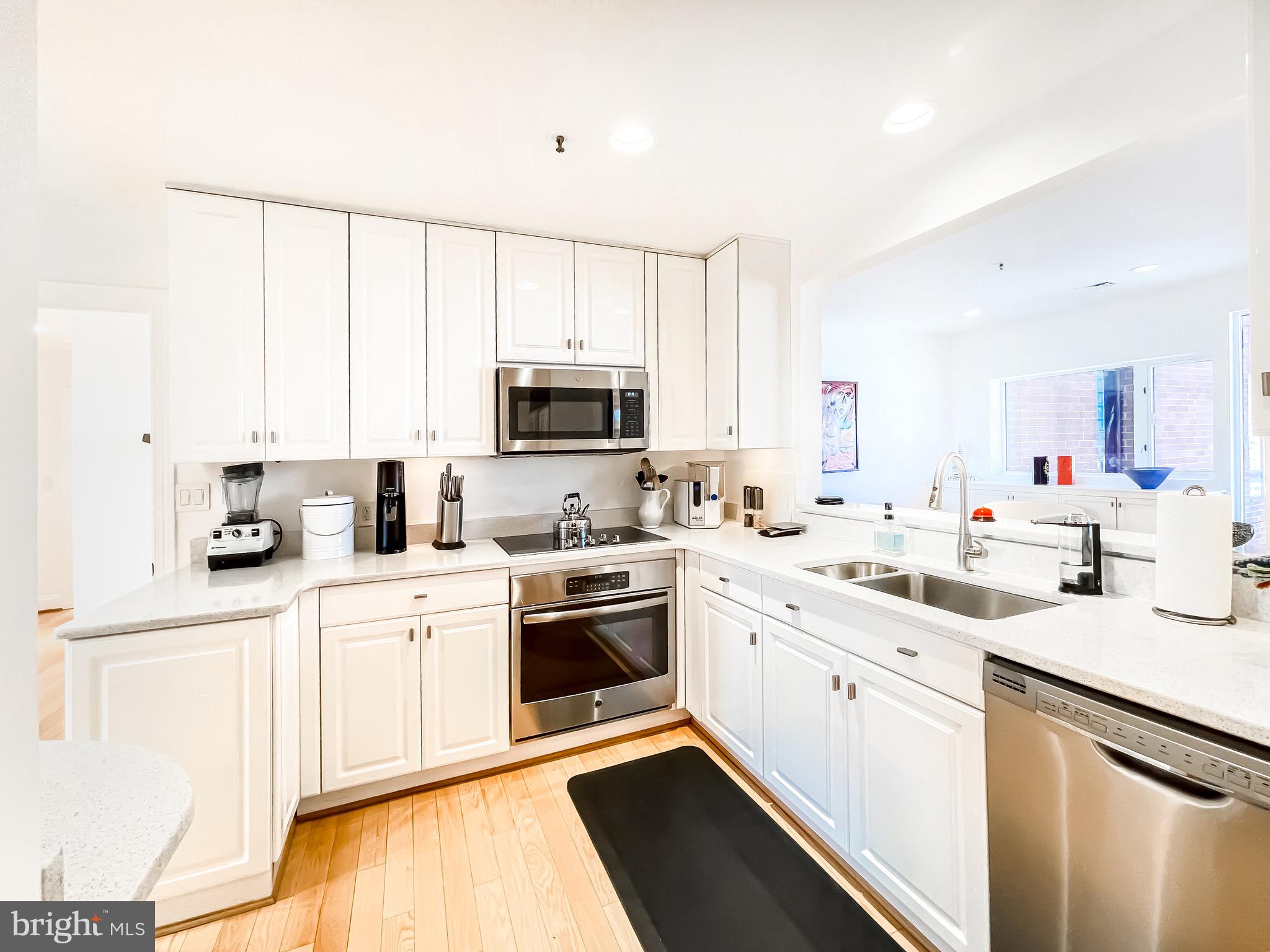 INNER HARBOR - Residential