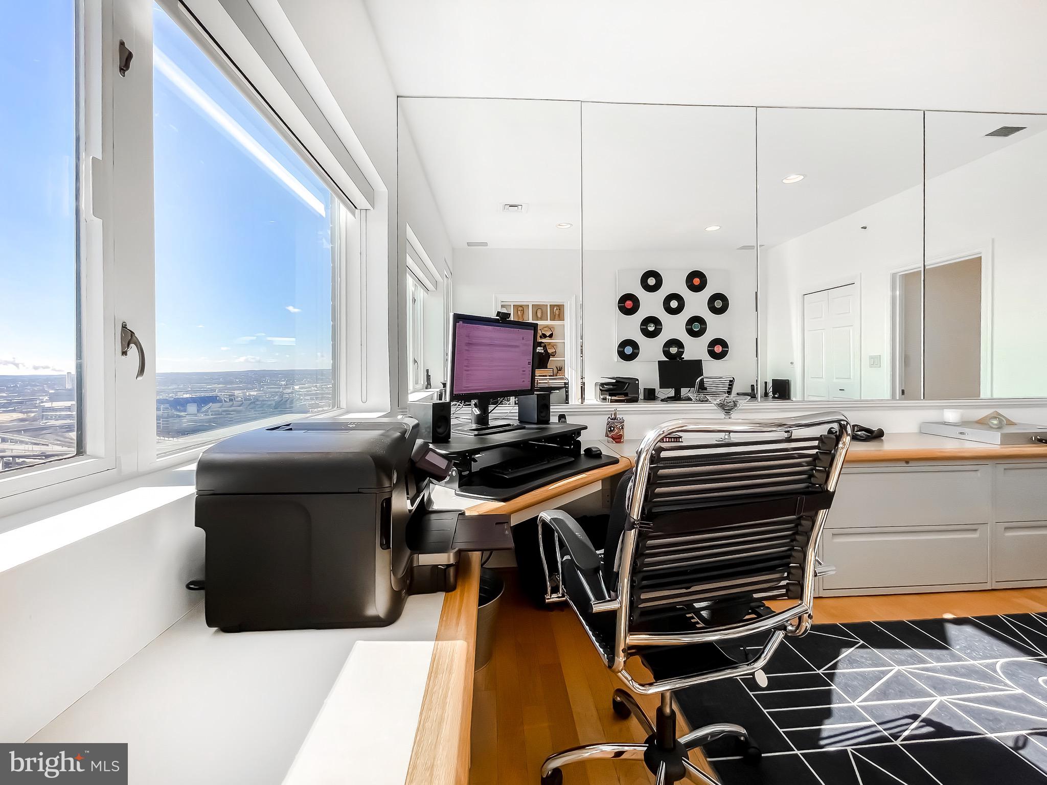 INNER HARBOR - Residential