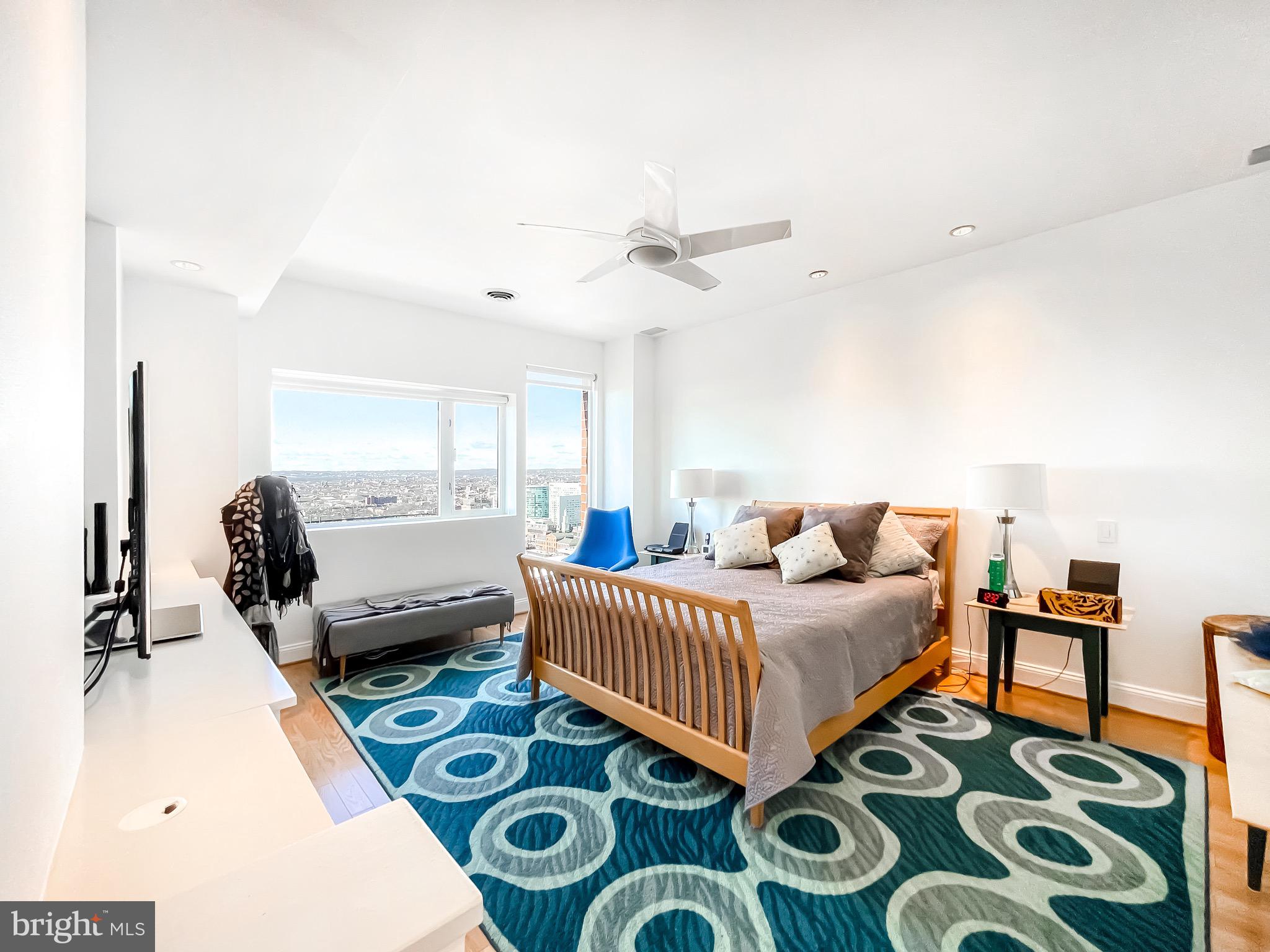 INNER HARBOR - Residential