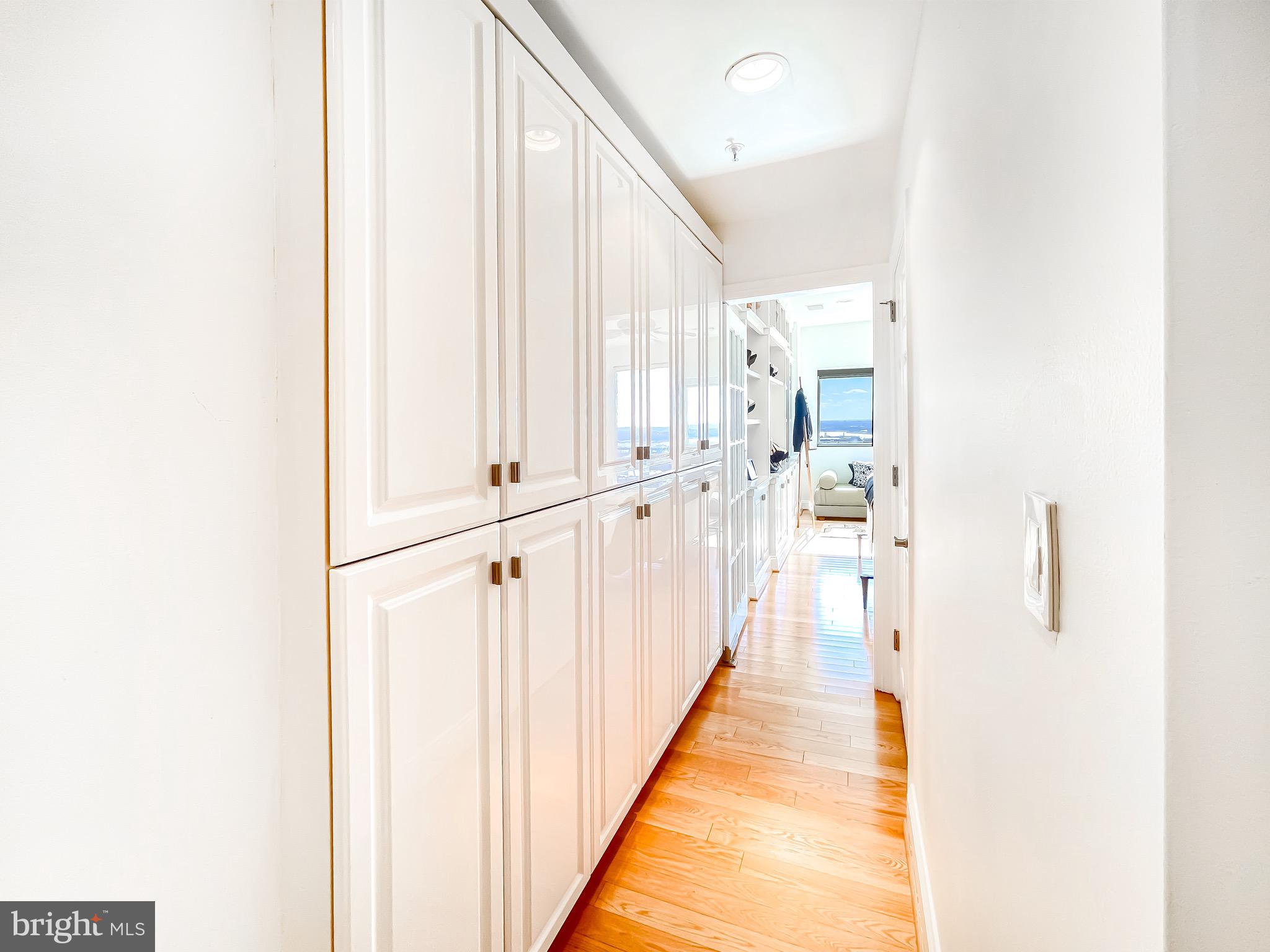 INNER HARBOR - Residential