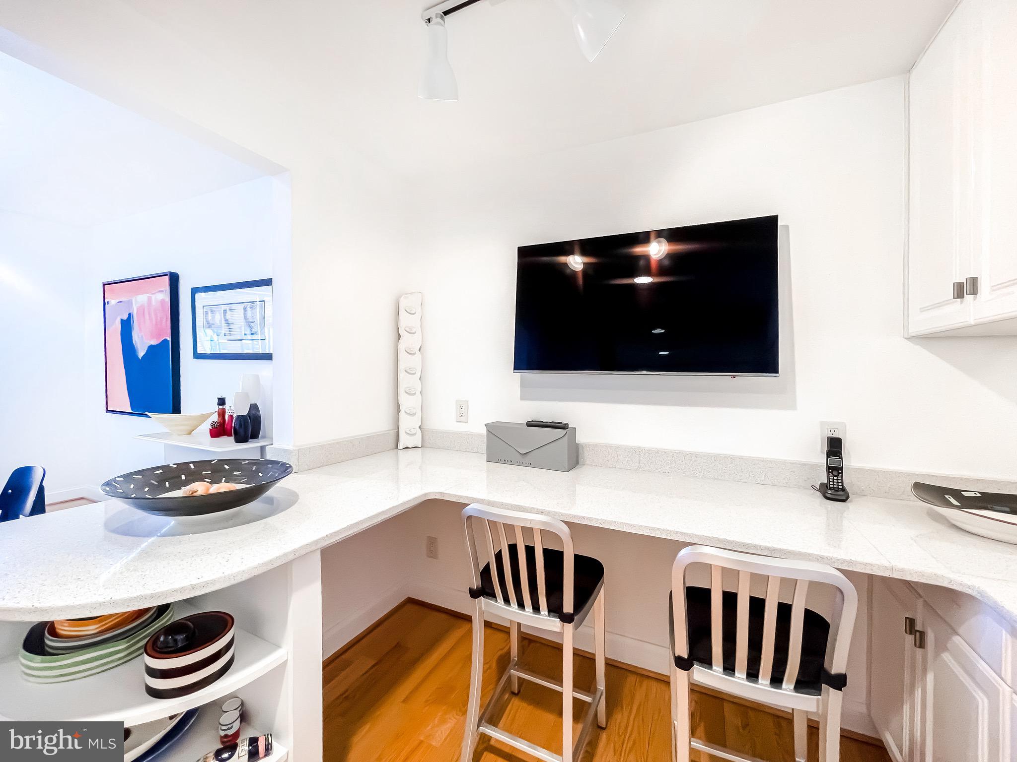 INNER HARBOR - Residential