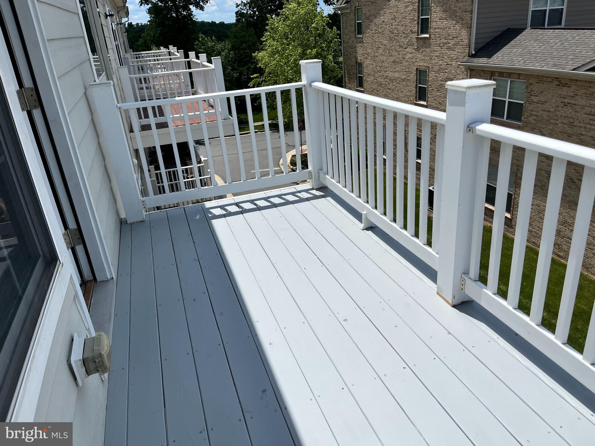 LANSDOWNE TOWN CENTER - Residential Lease