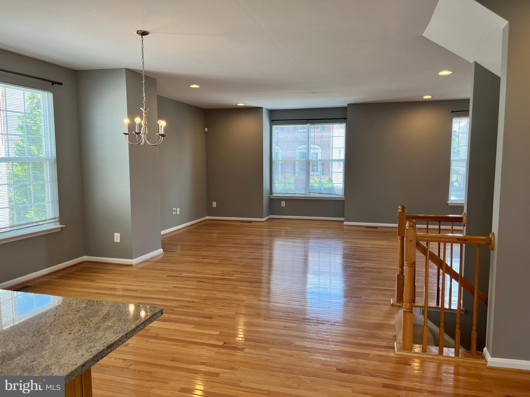 LANSDOWNE TOWN CENTER - Residential Lease