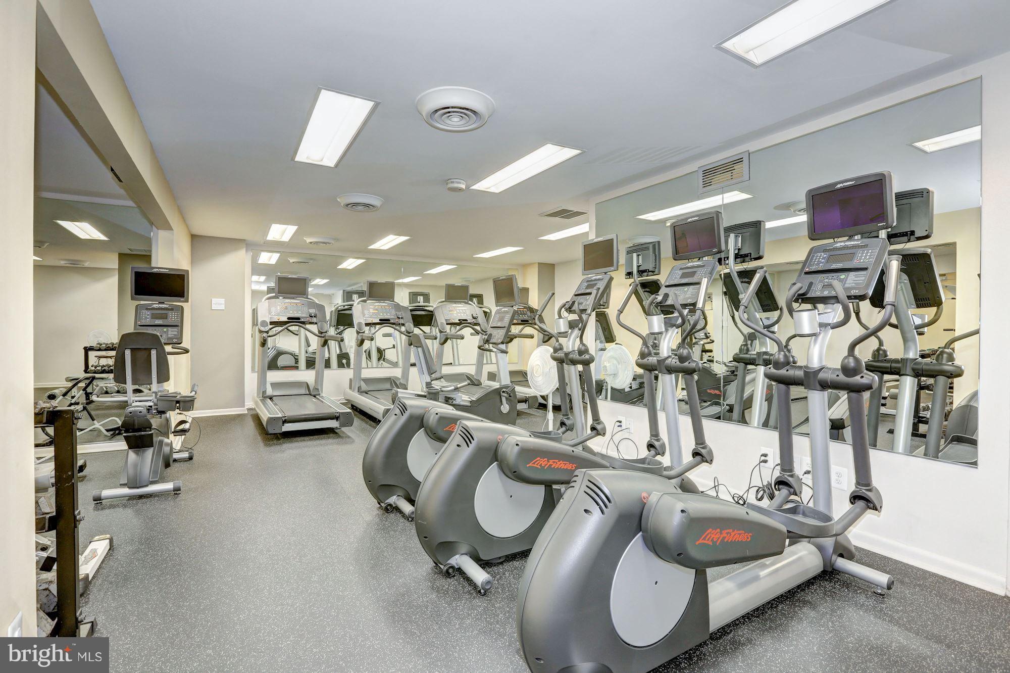 4620 NORTH PARK AVE - Residential