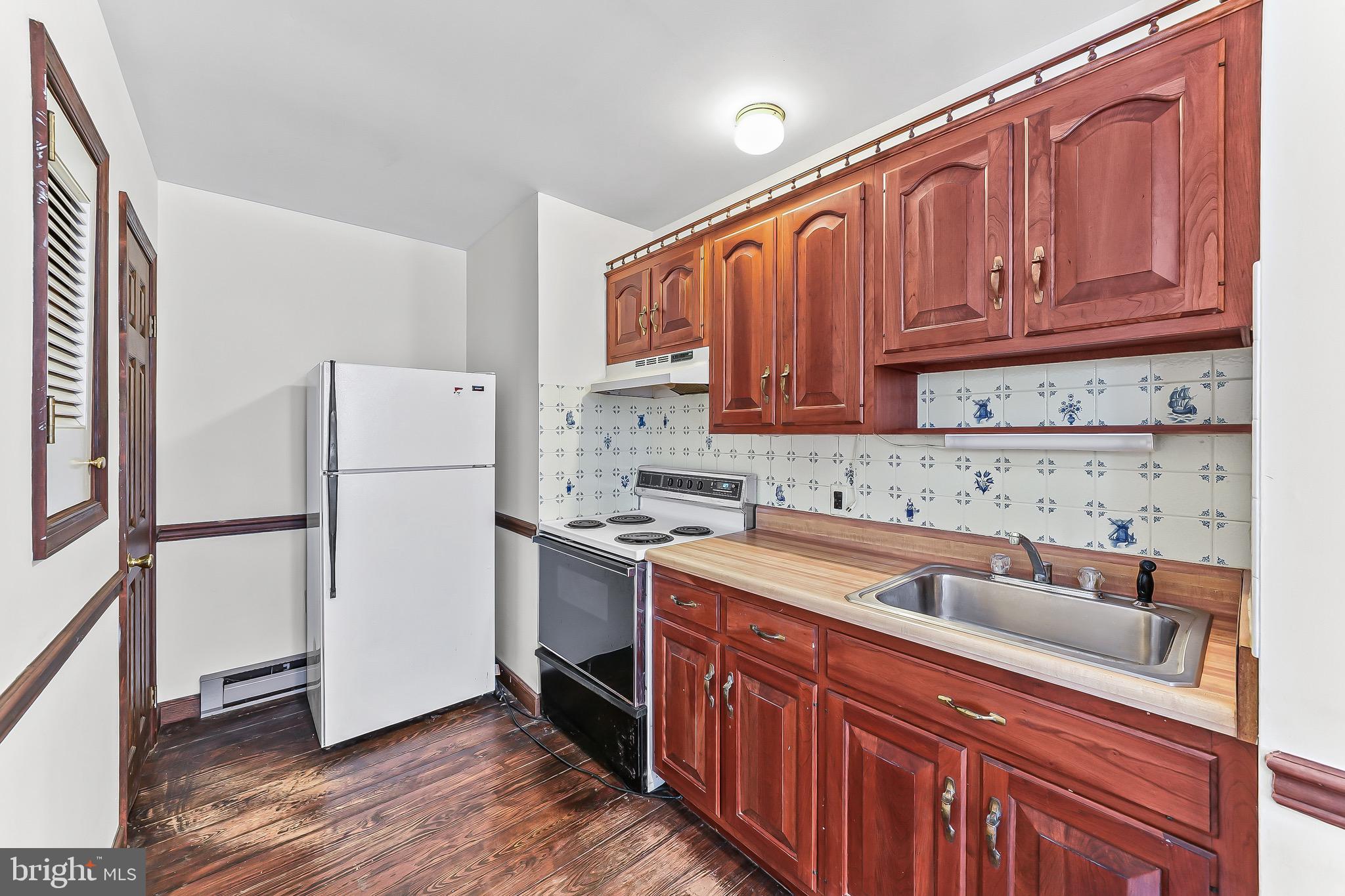 DOGWOOD ESTATES - Residential