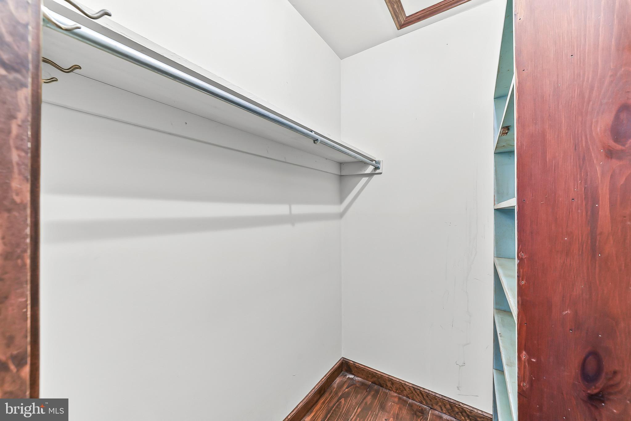 DOGWOOD ESTATES - Residential