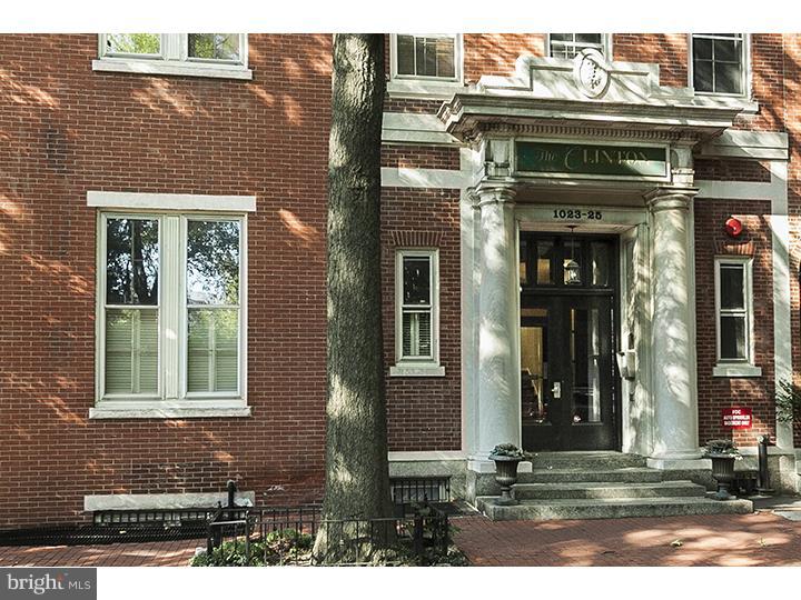 WASHINGTON SQ WEST - Residential