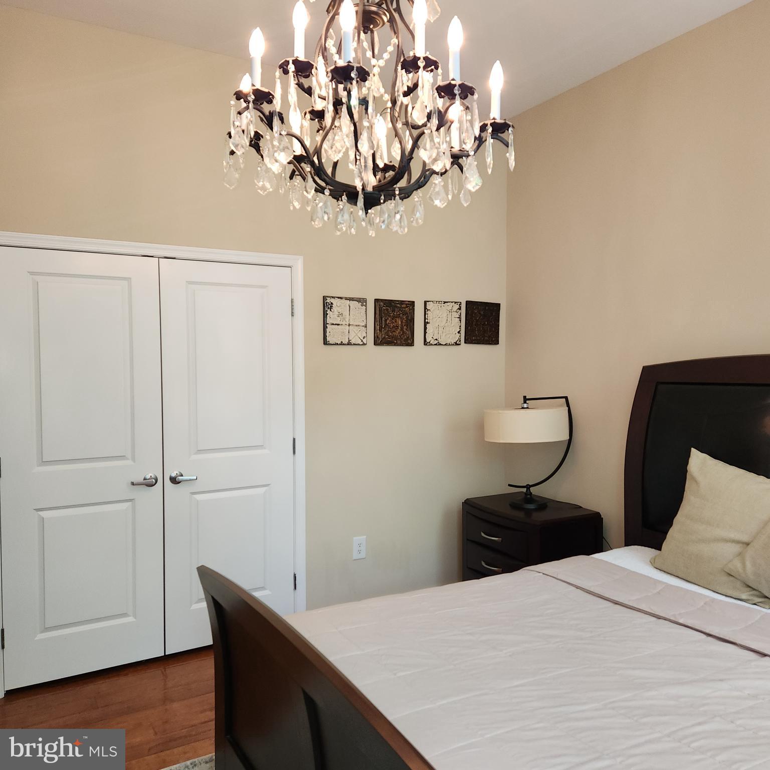 WASHINGTON SQ WEST - Residential